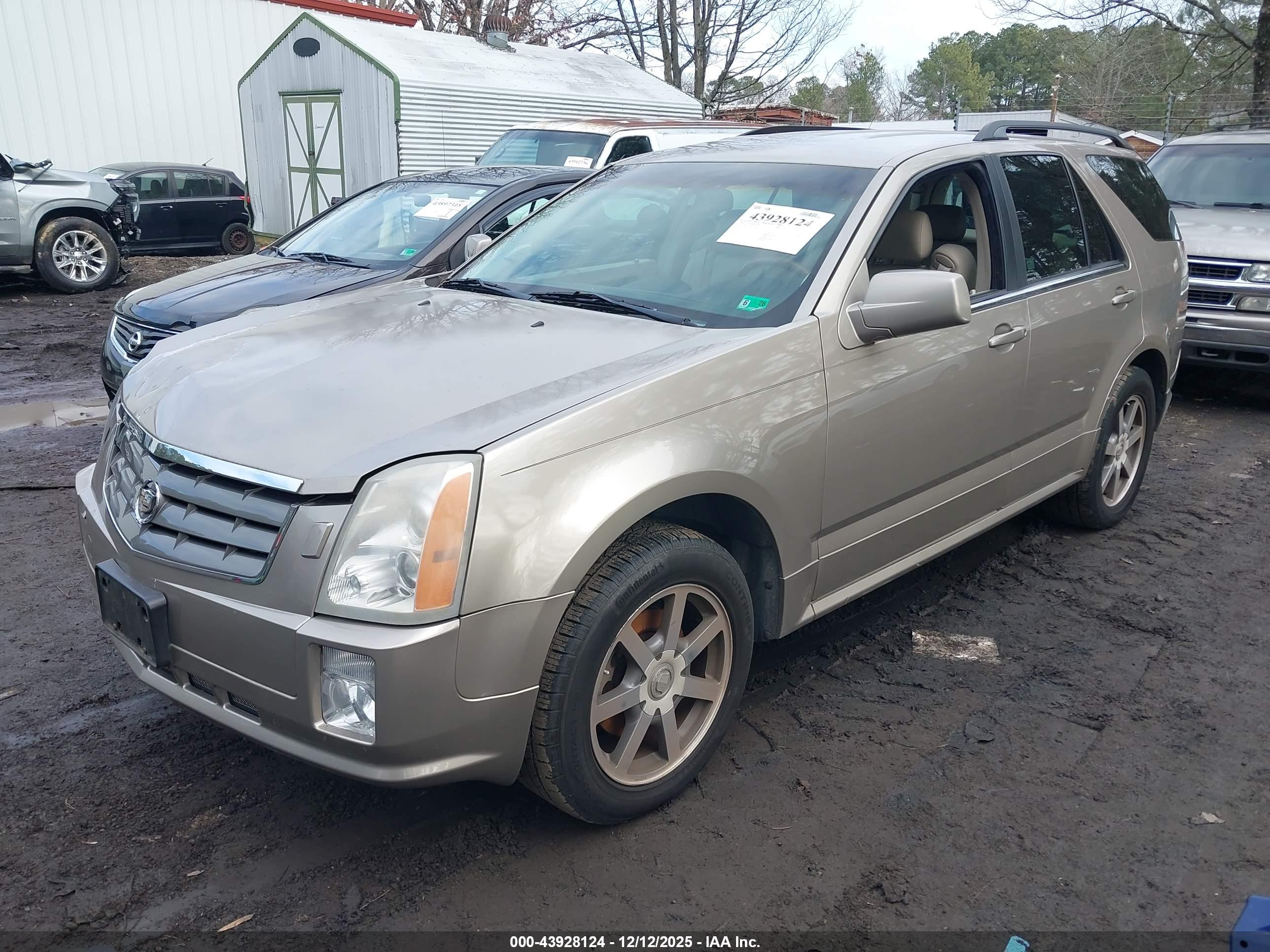 CADILLAC SRX image 2