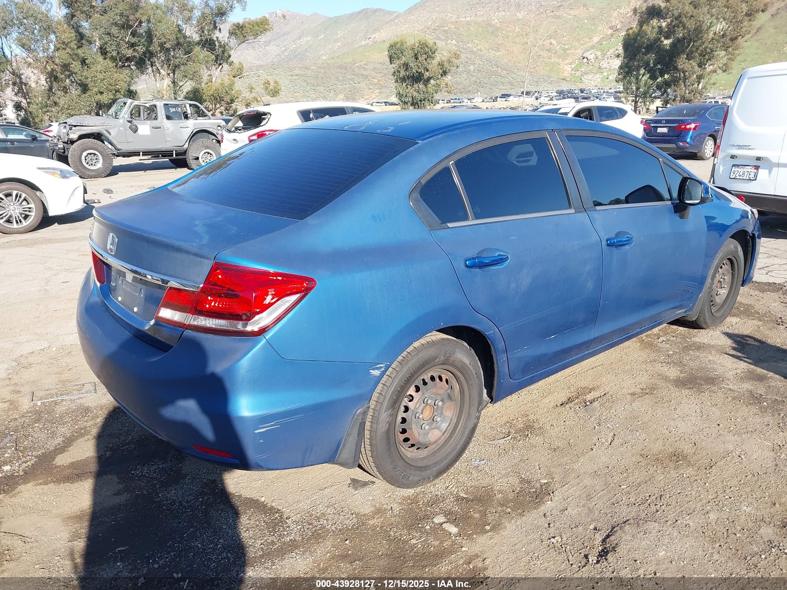 HONDA CIVIC image 4