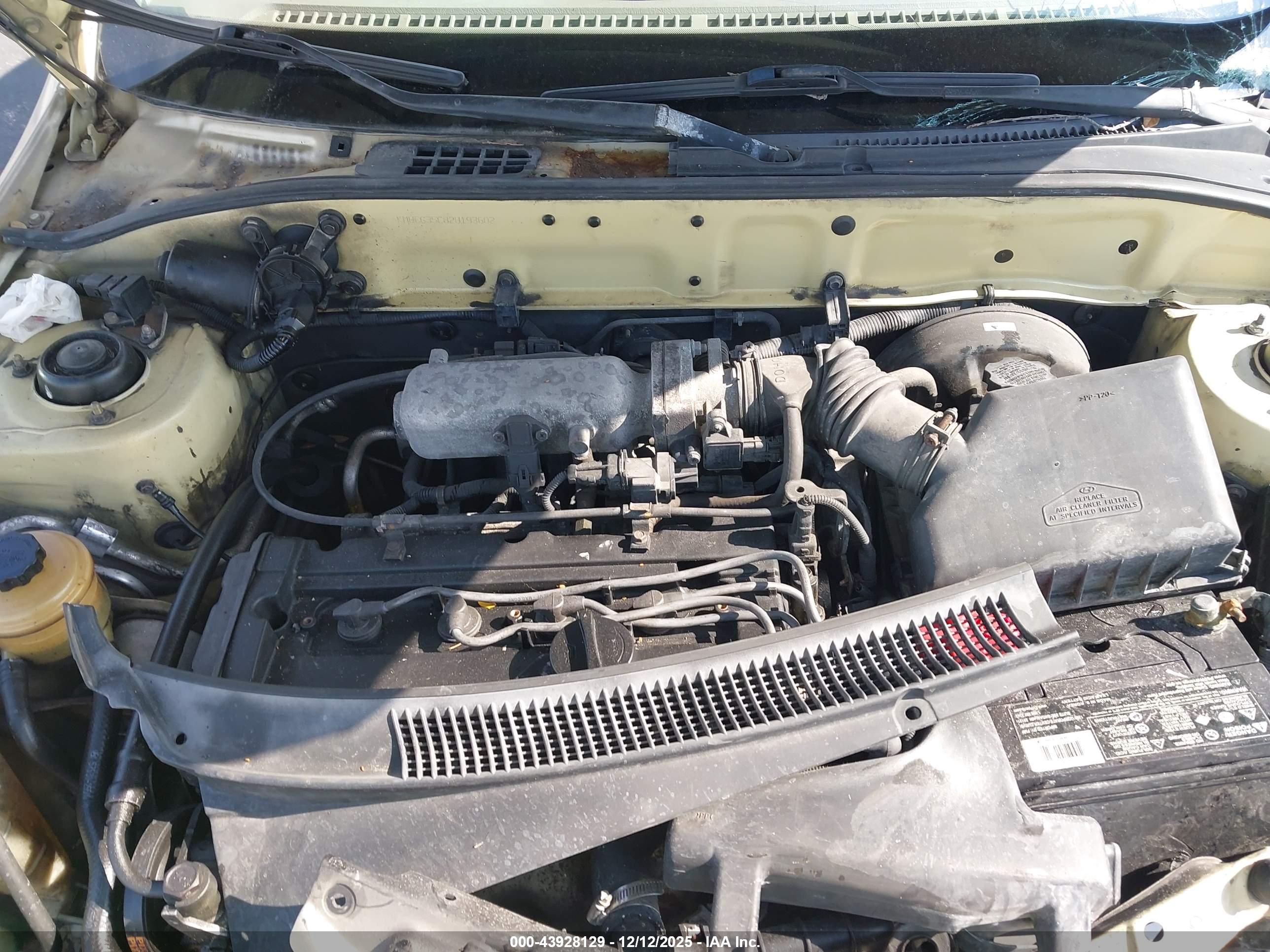 HYUNDAI ACCENT image 10