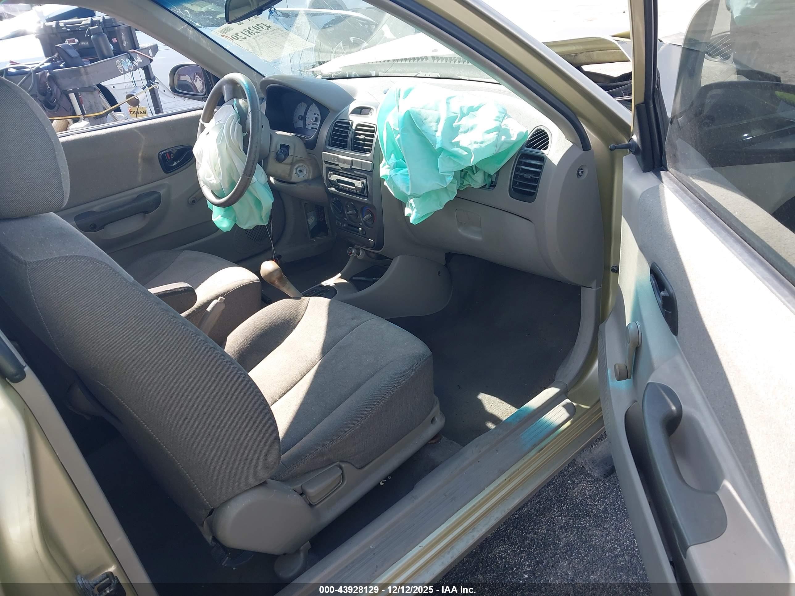 HYUNDAI ACCENT image 5