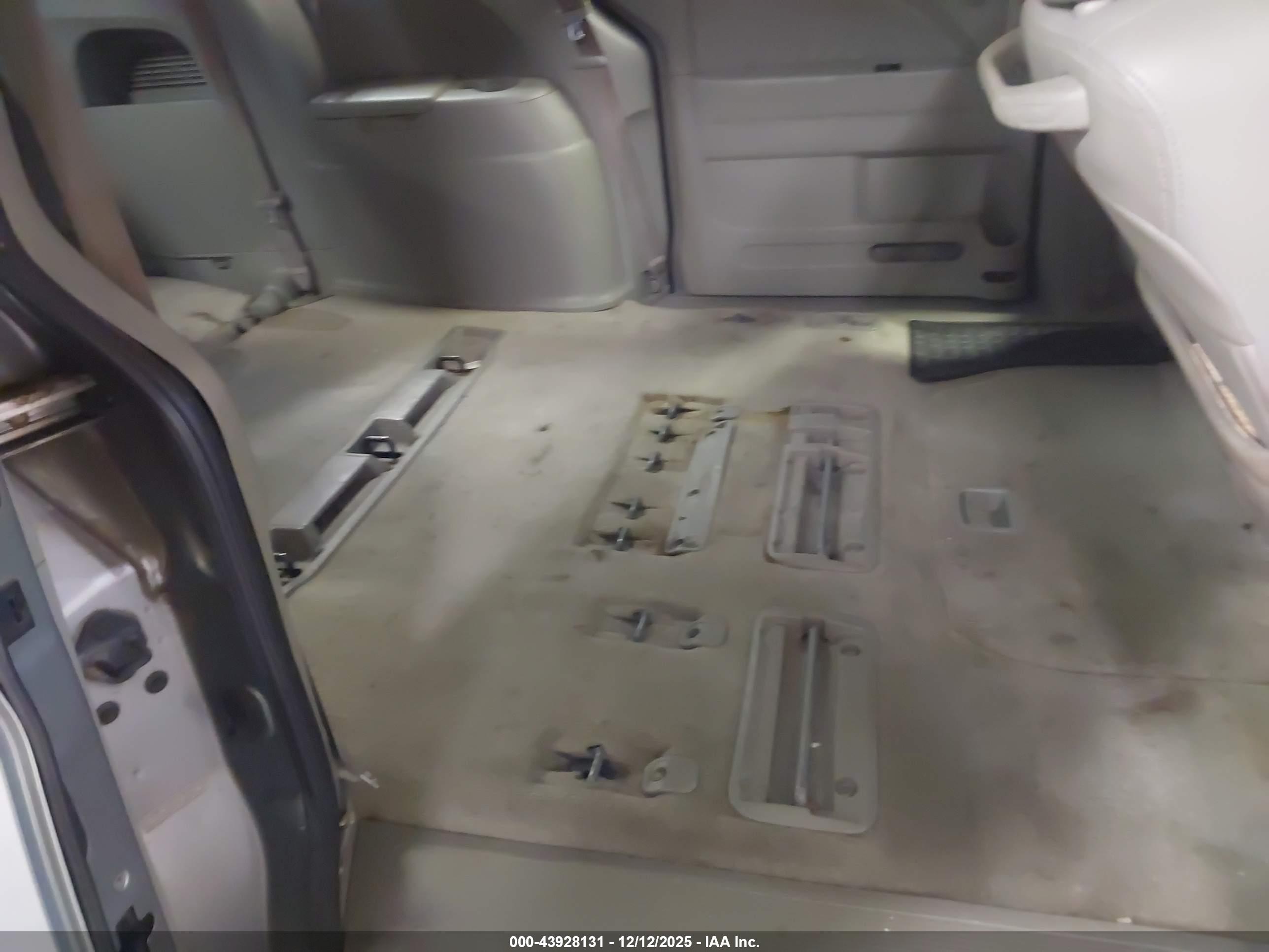 HONDA ODYSSEY image 8