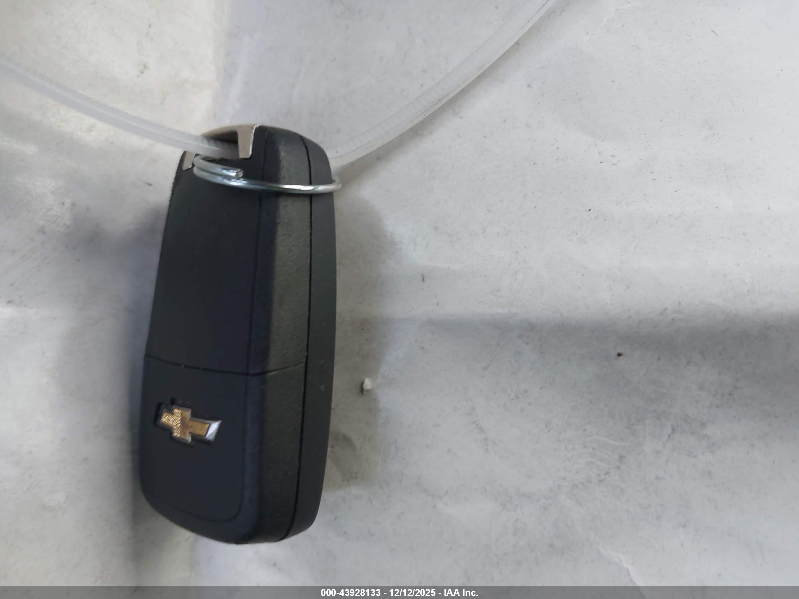 CHEVROLET CRUZE image 11