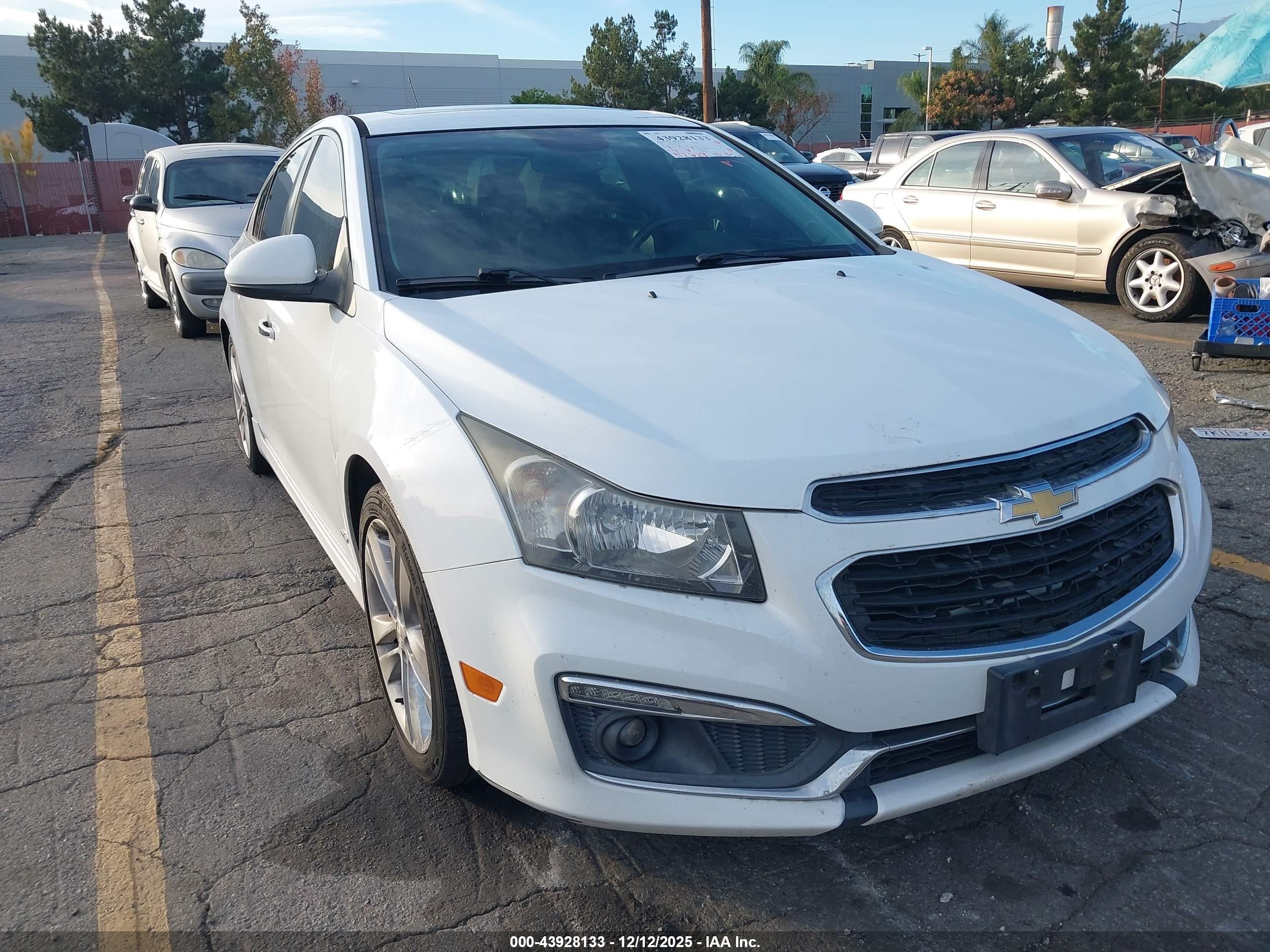 CHEVROLET CRUZE image 6