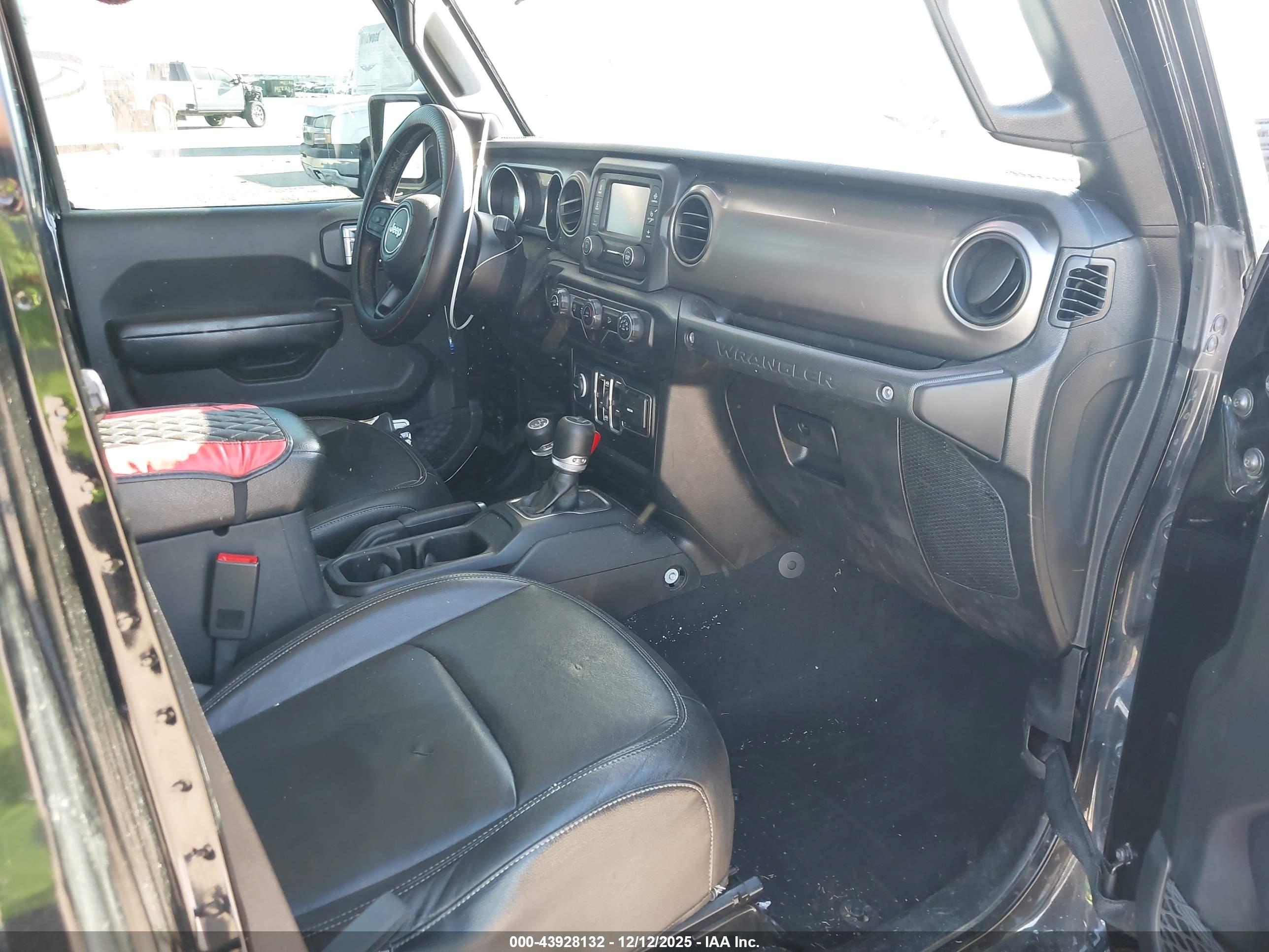 JEEP WRANGLER image 5