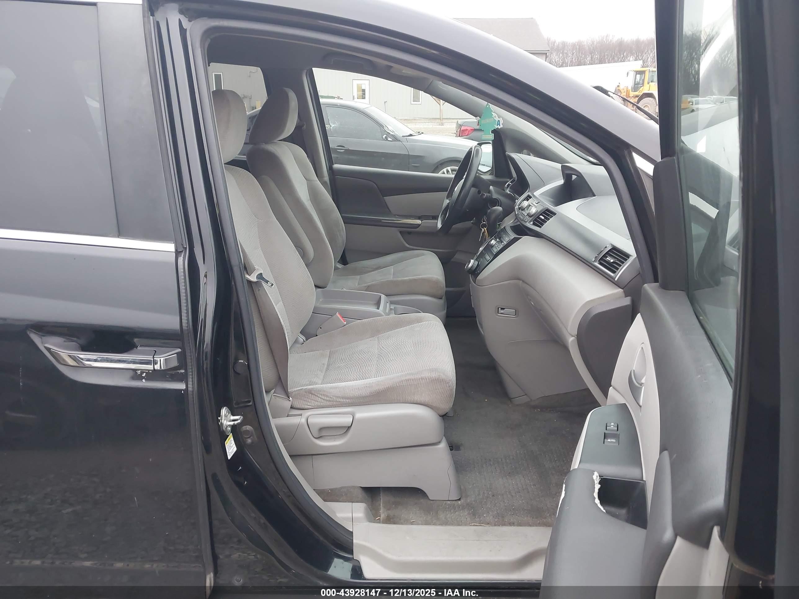 HONDA ODYSSEY image 5