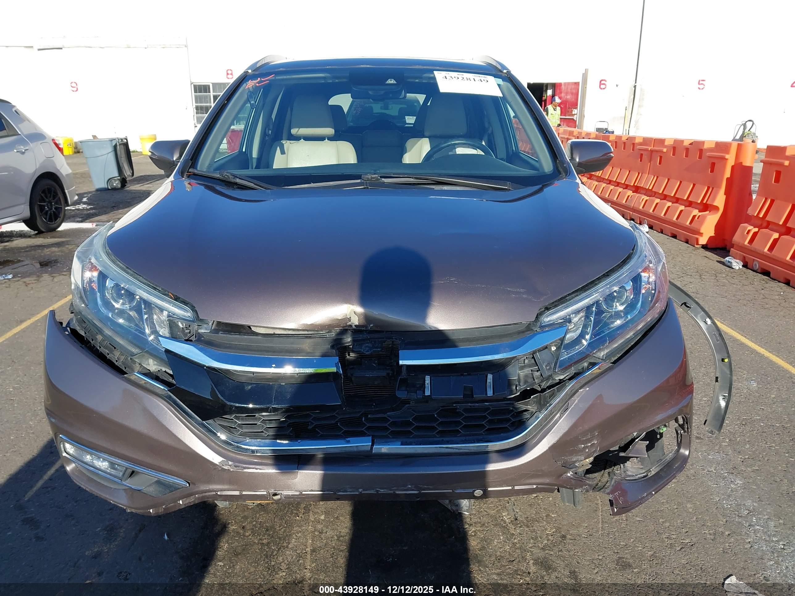 HONDA CR-V image 6