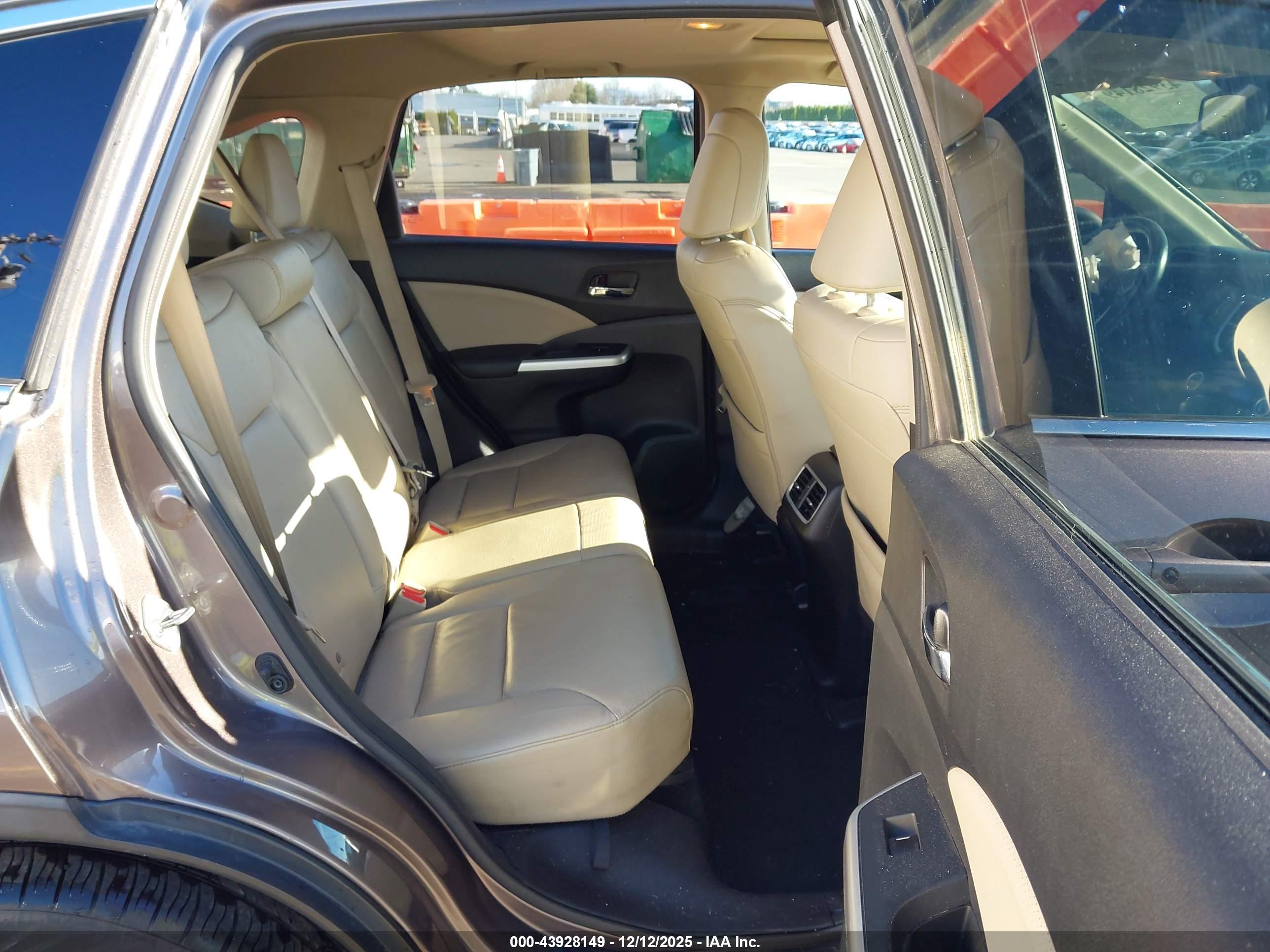 HONDA CR-V image 8