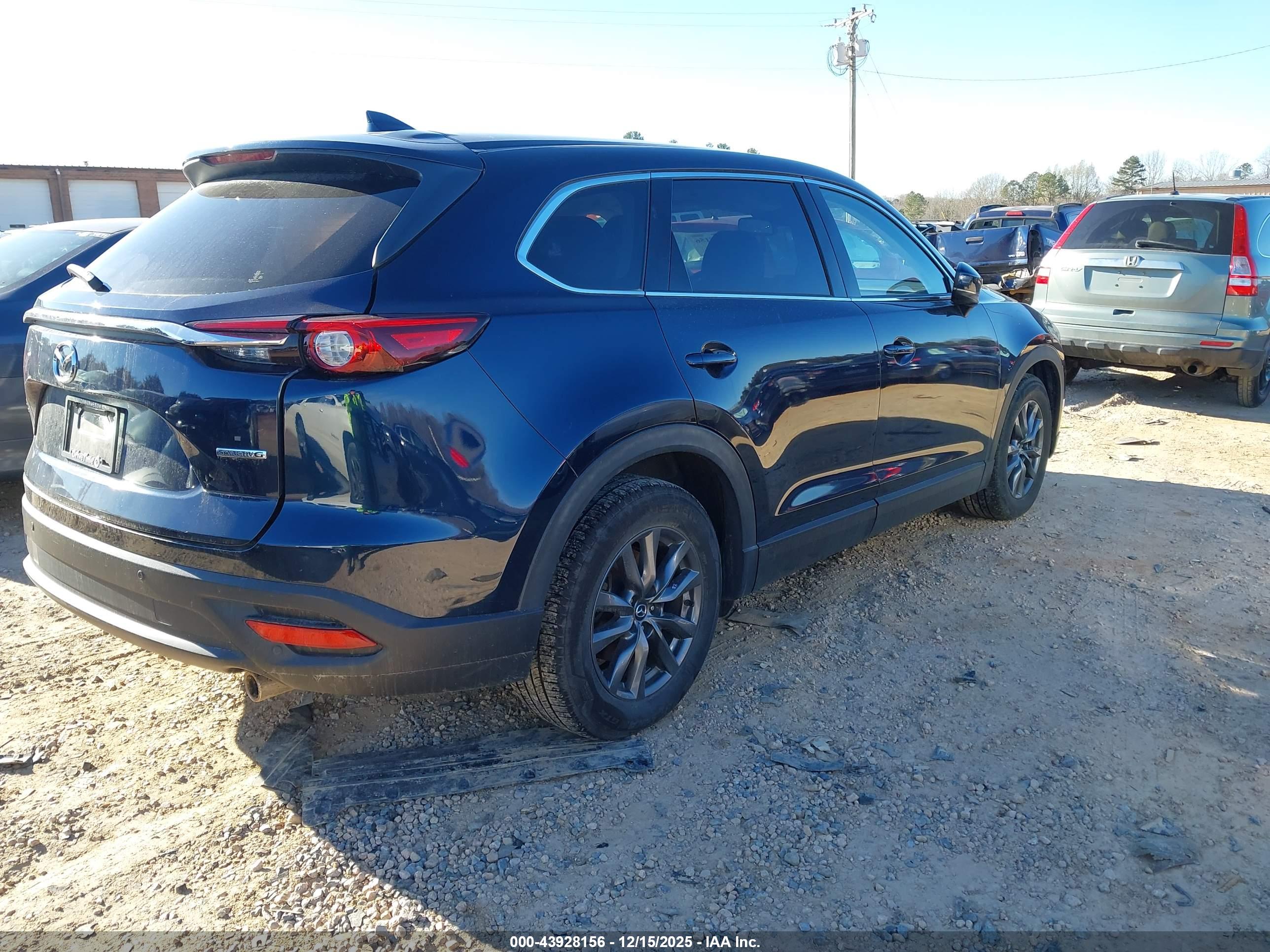 MAZDA CX-9 image 4