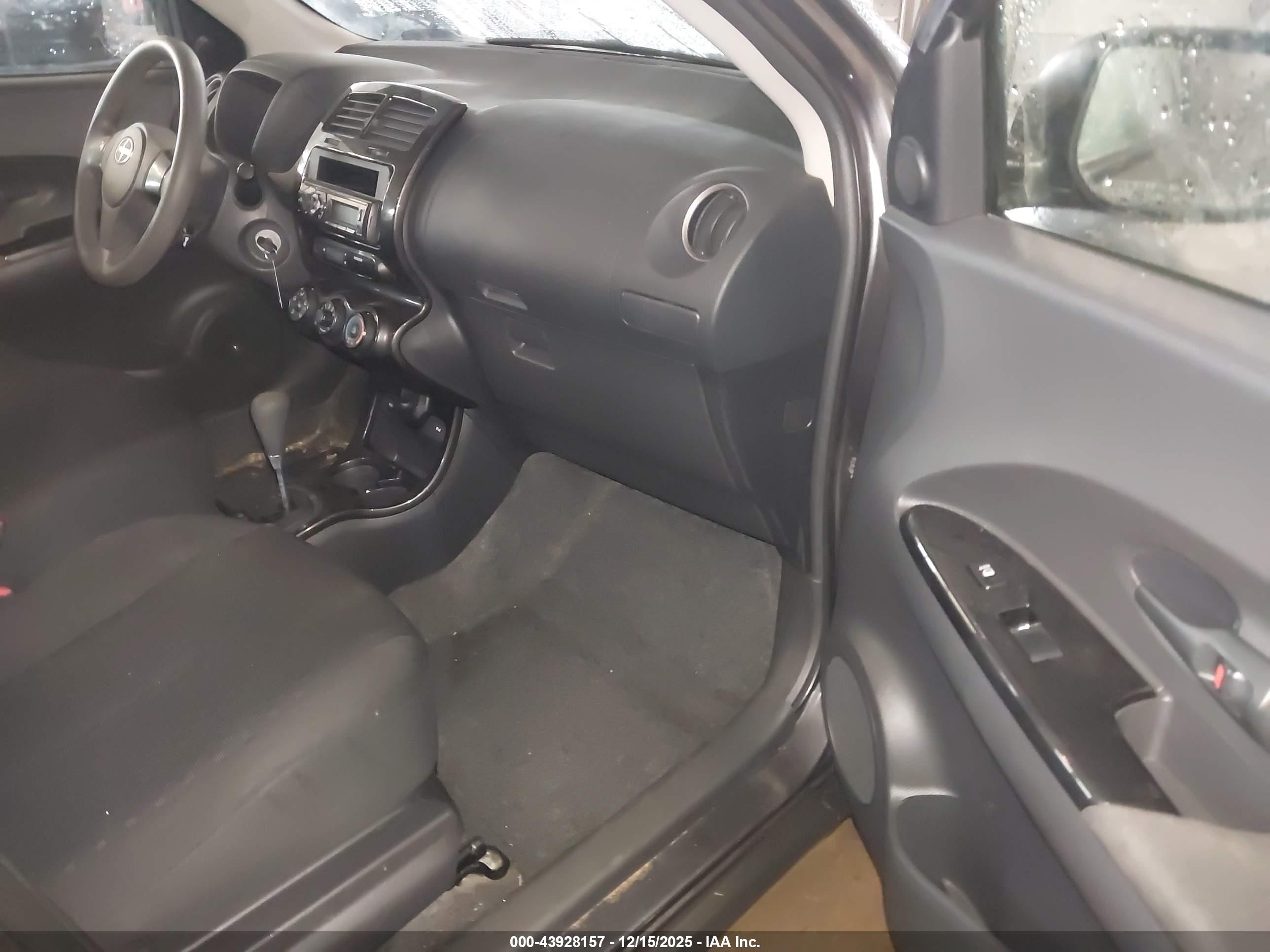 SCION XD image 5
