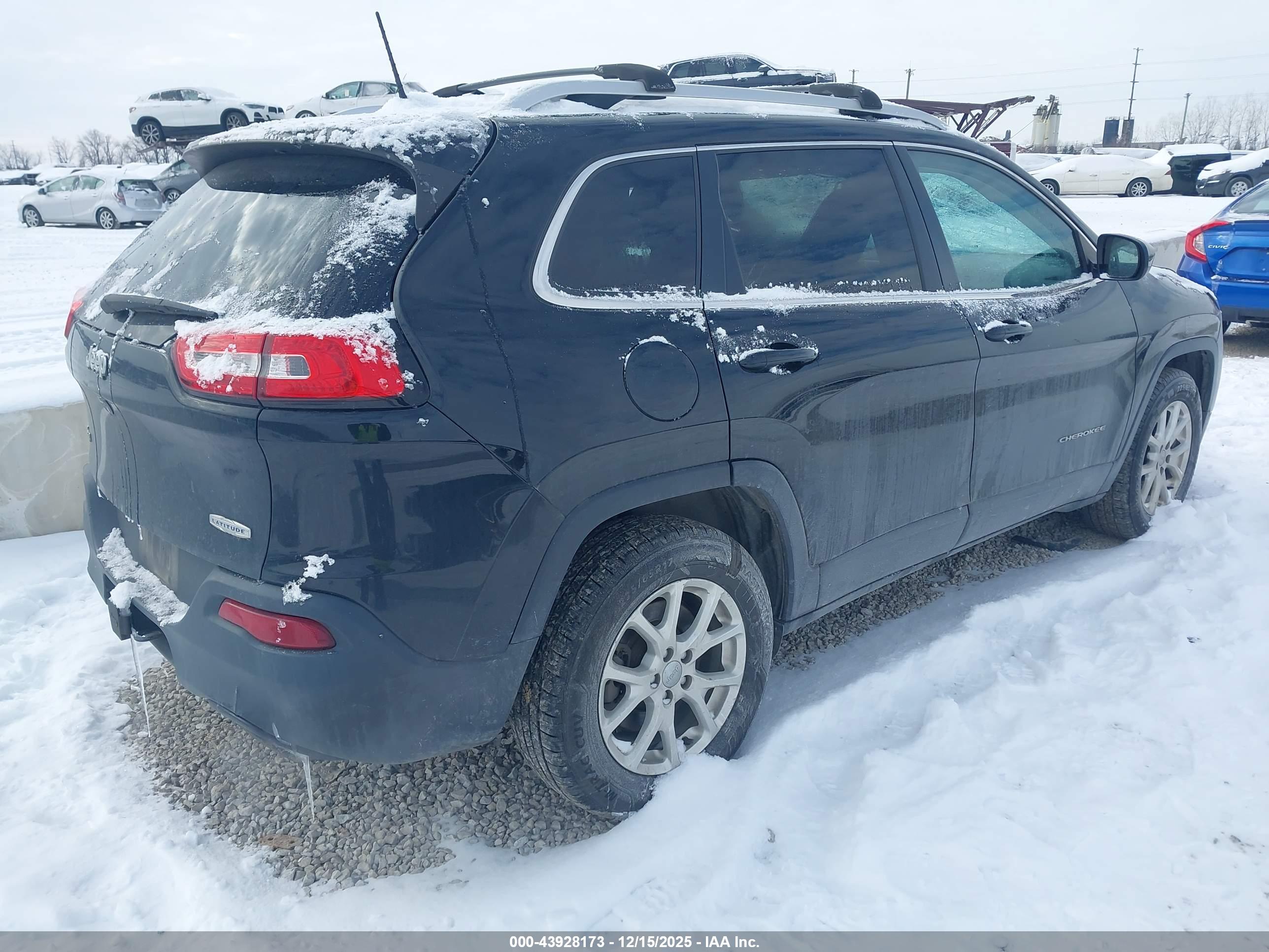 JEEP CHEROKEE image 4