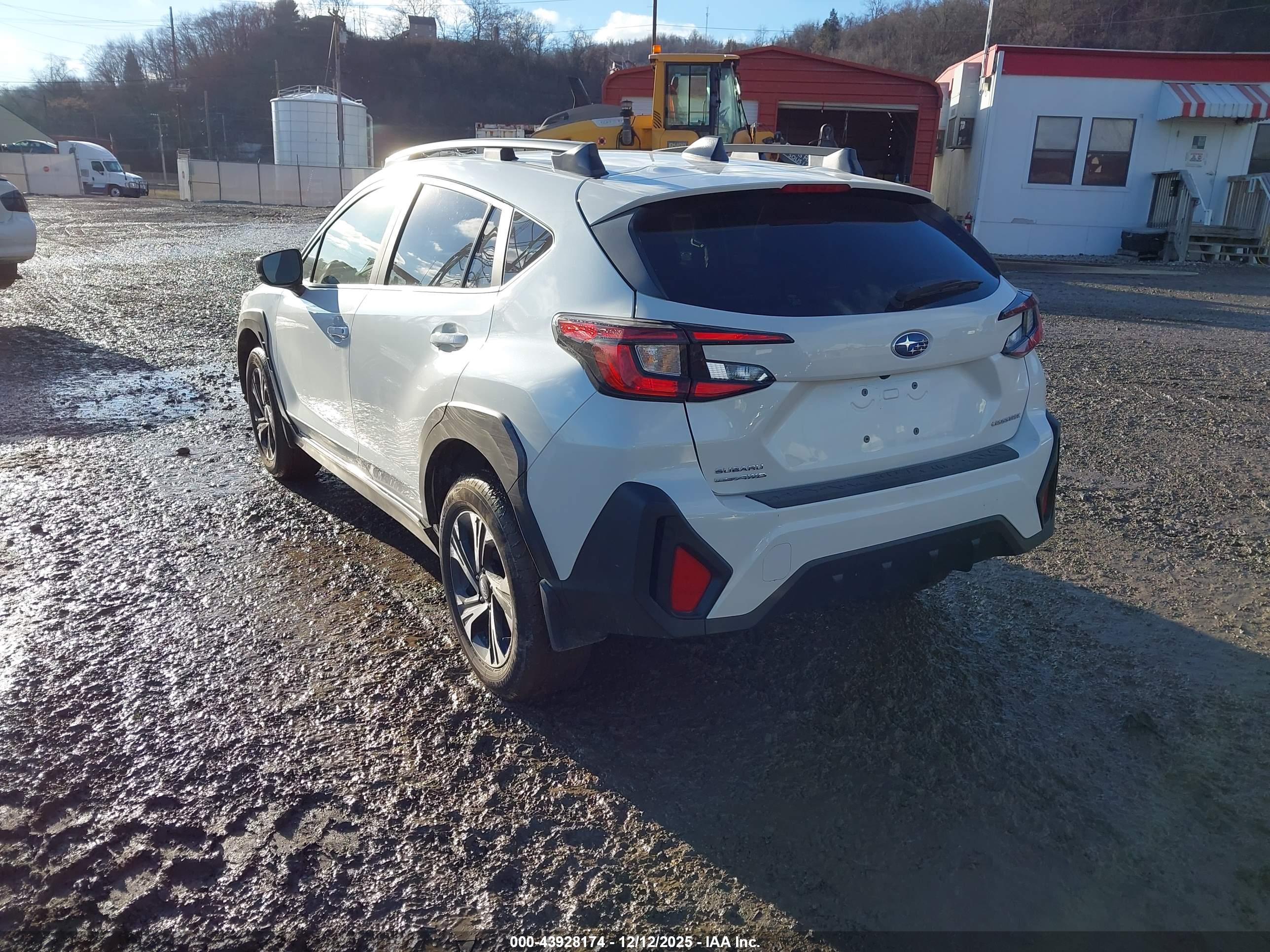 SUBARU CROSSTREK image 3
