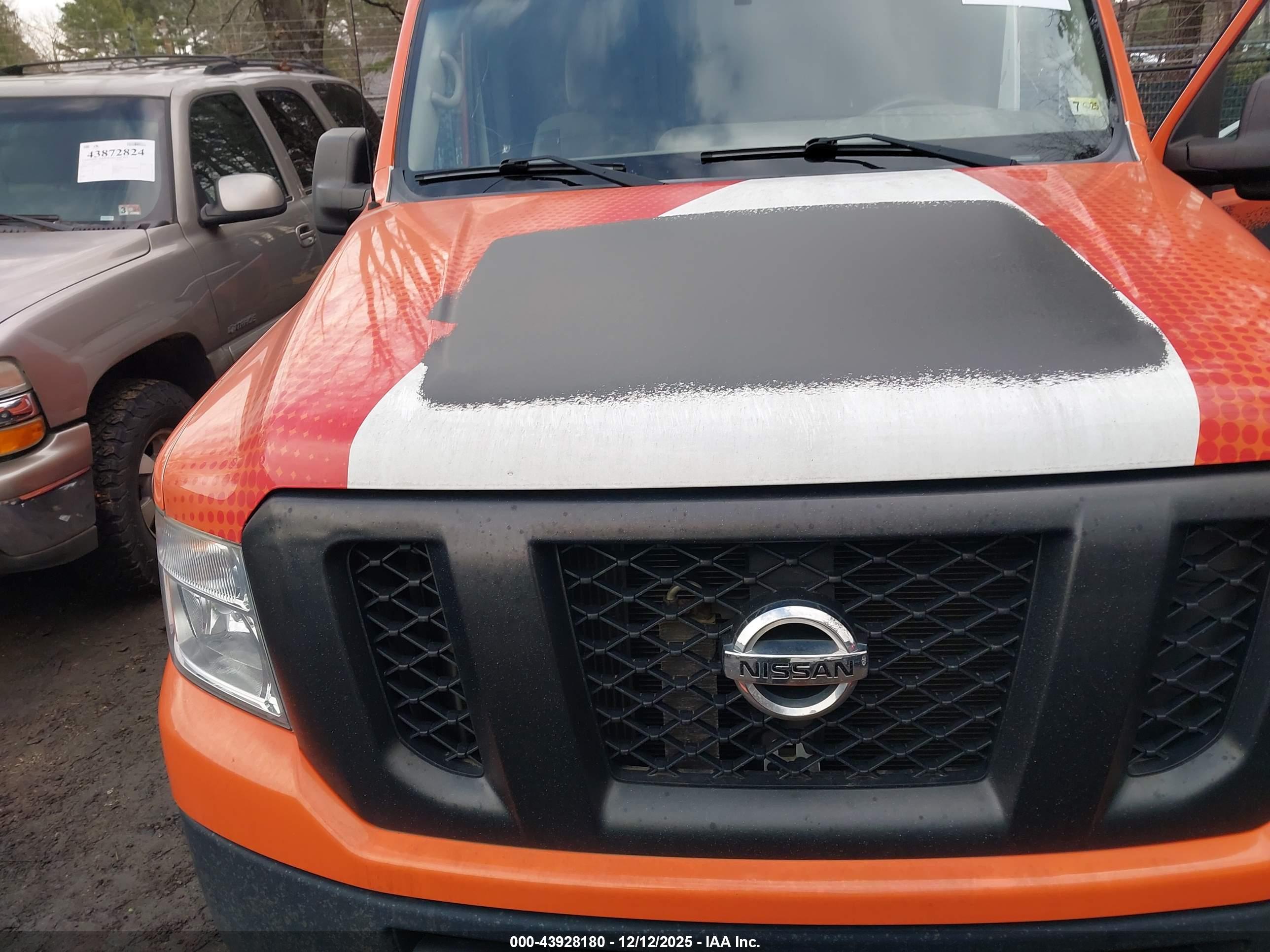 NISSAN NV image 6