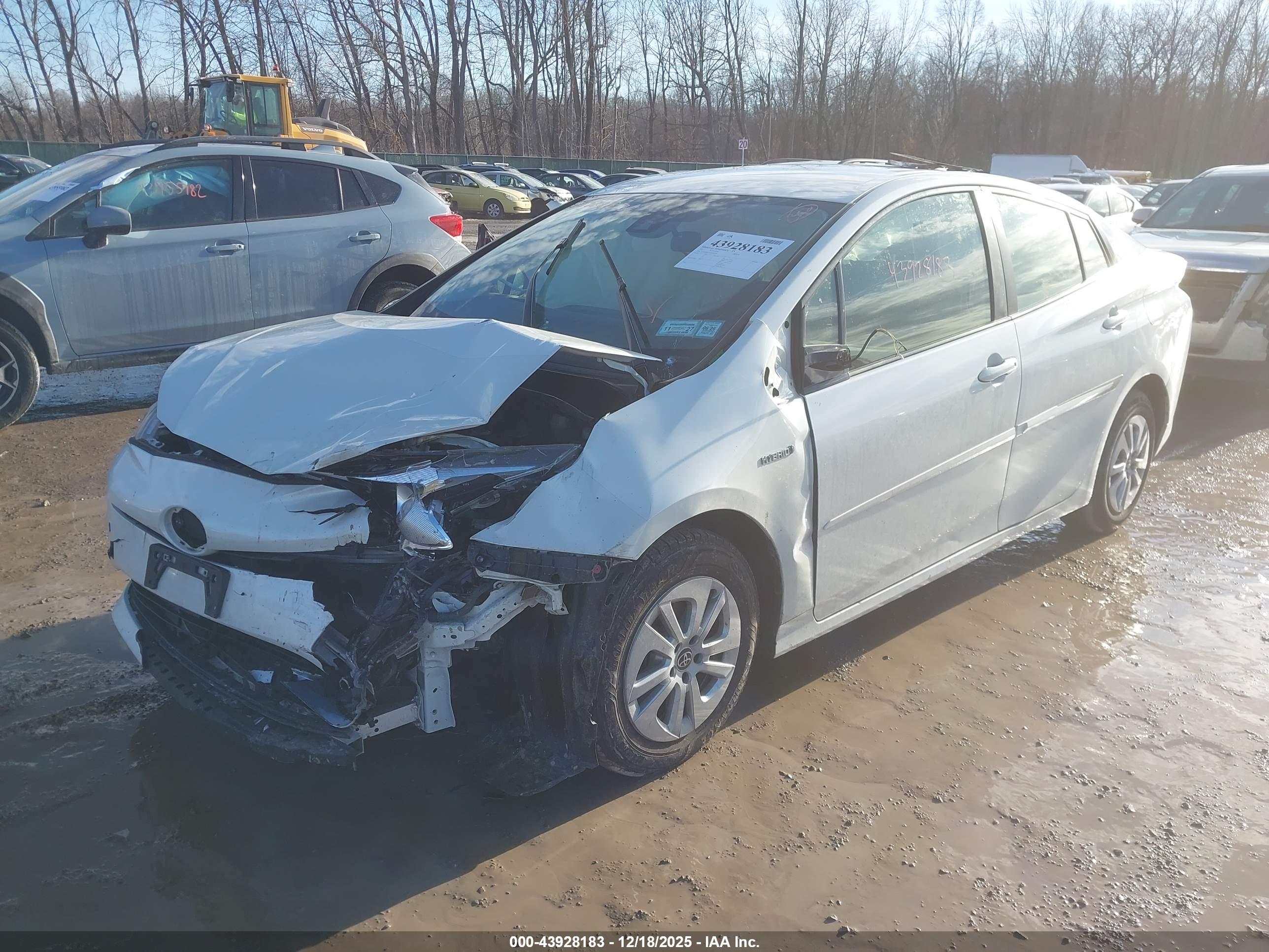 TOYOTA PRIUS image 2