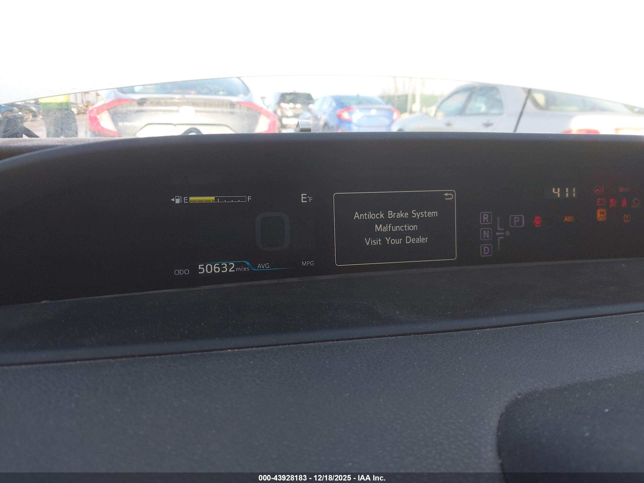TOYOTA PRIUS image 7