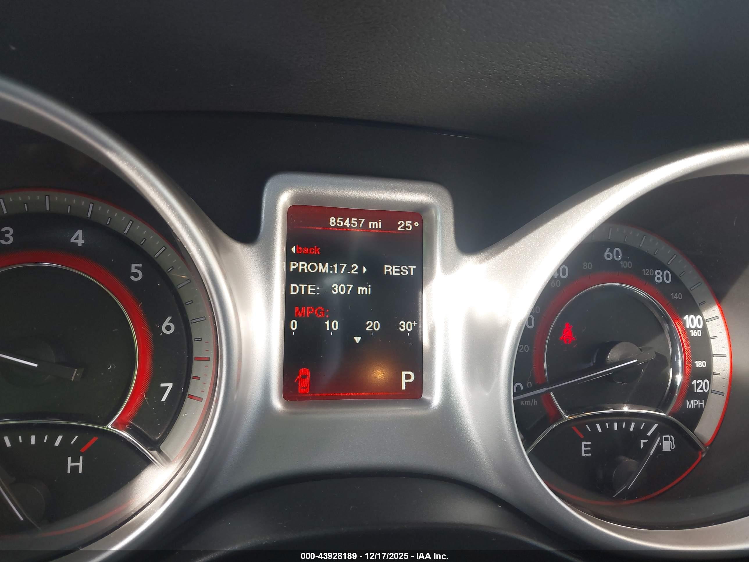 DODGE JOURNEY image 7