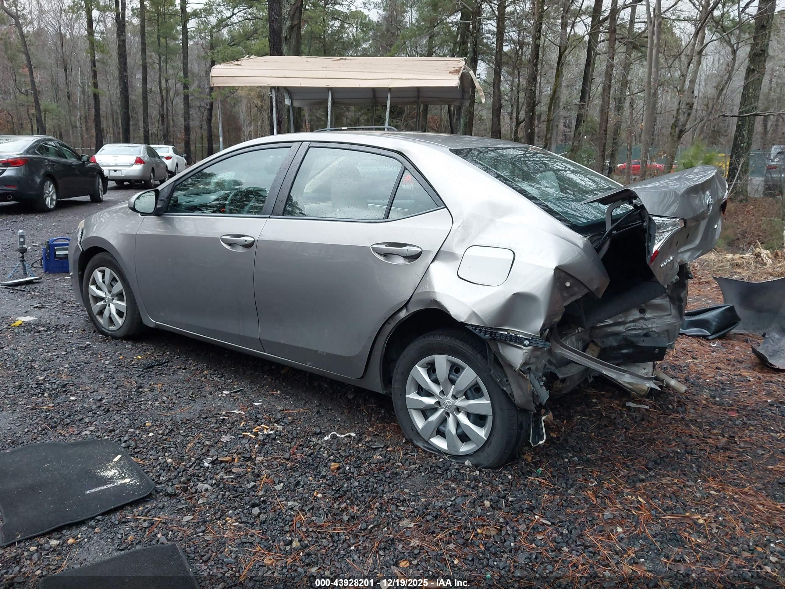 TOYOTA COROLLA image 3