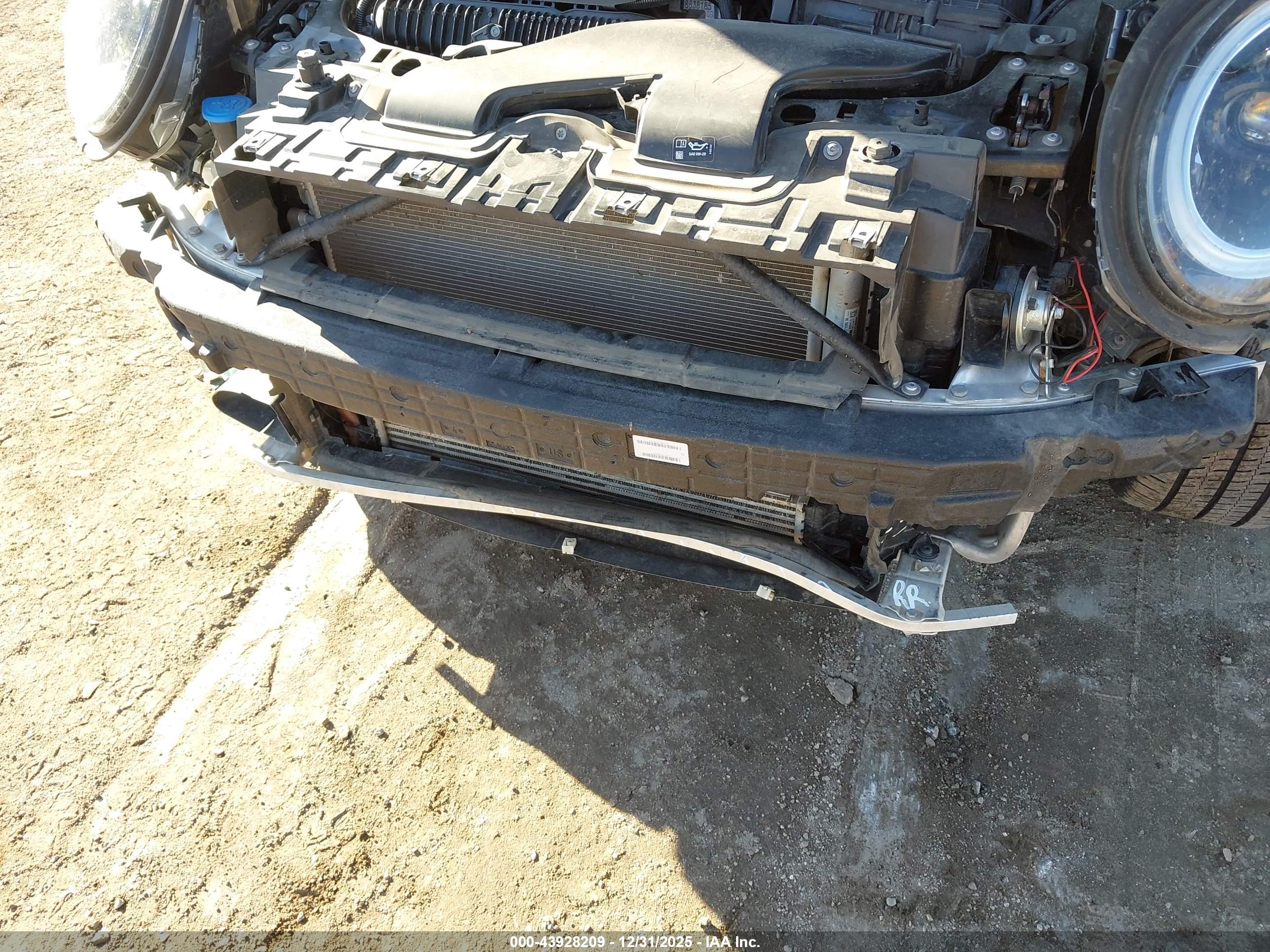 MINI CLUBMAN image 6