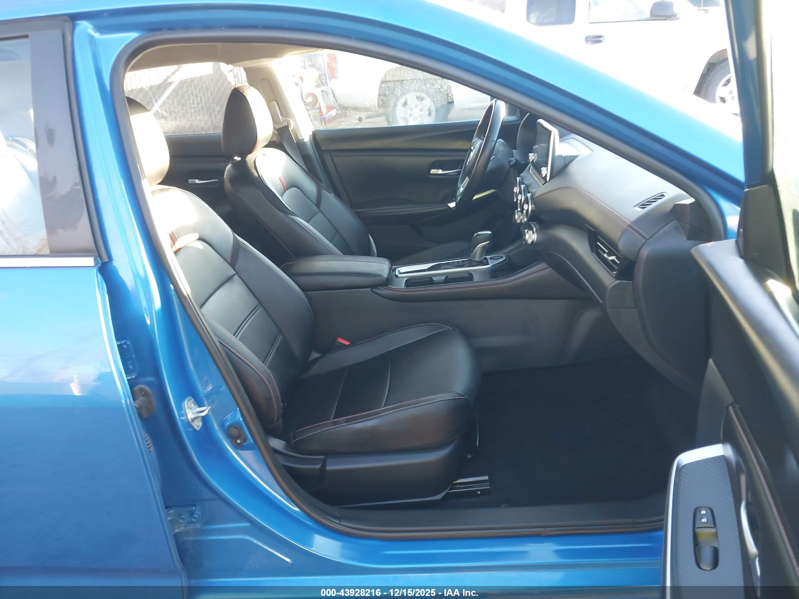 NISSAN SENTRA image 5