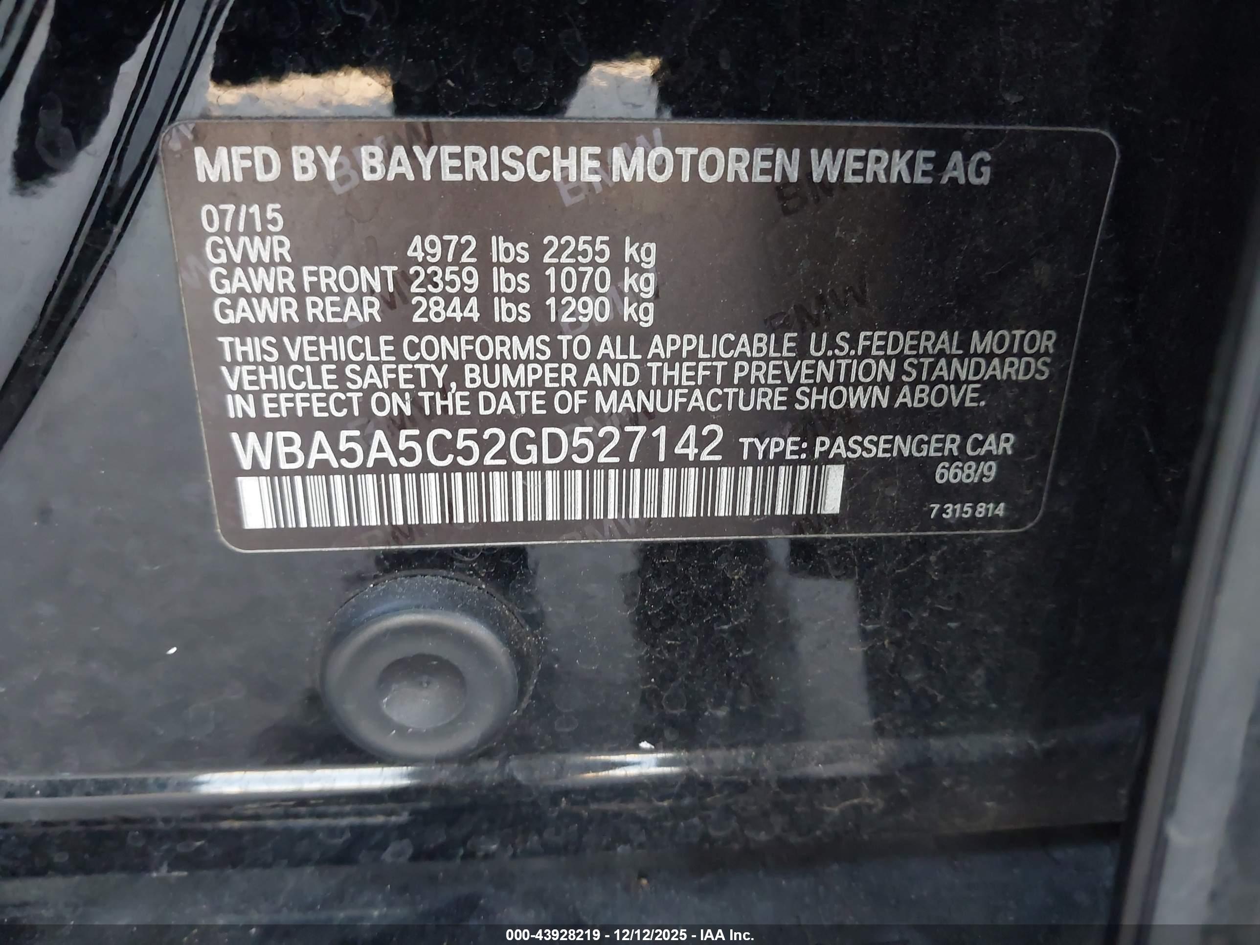 BMW 528I image 9