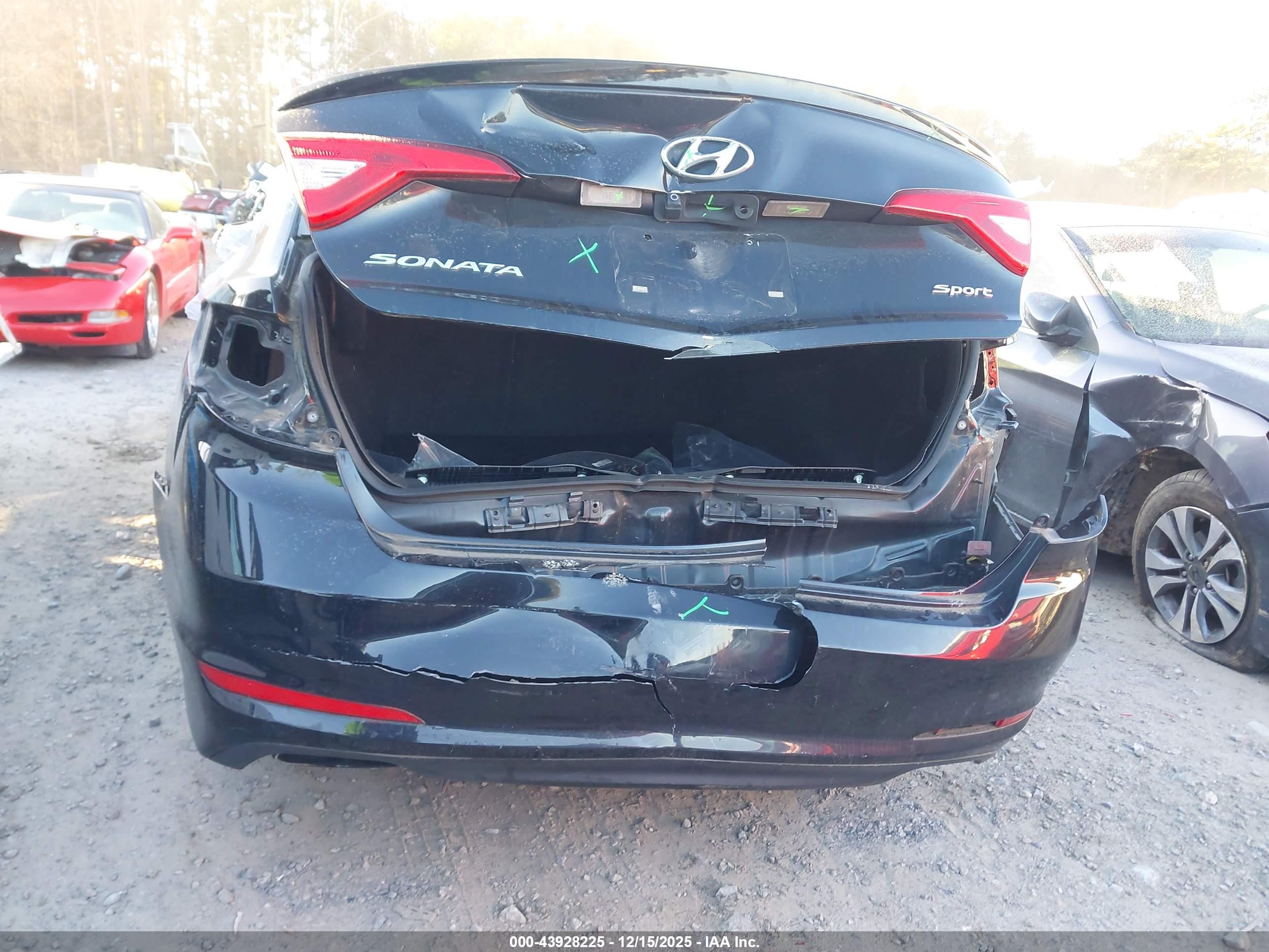 HYUNDAI SONATA image 6