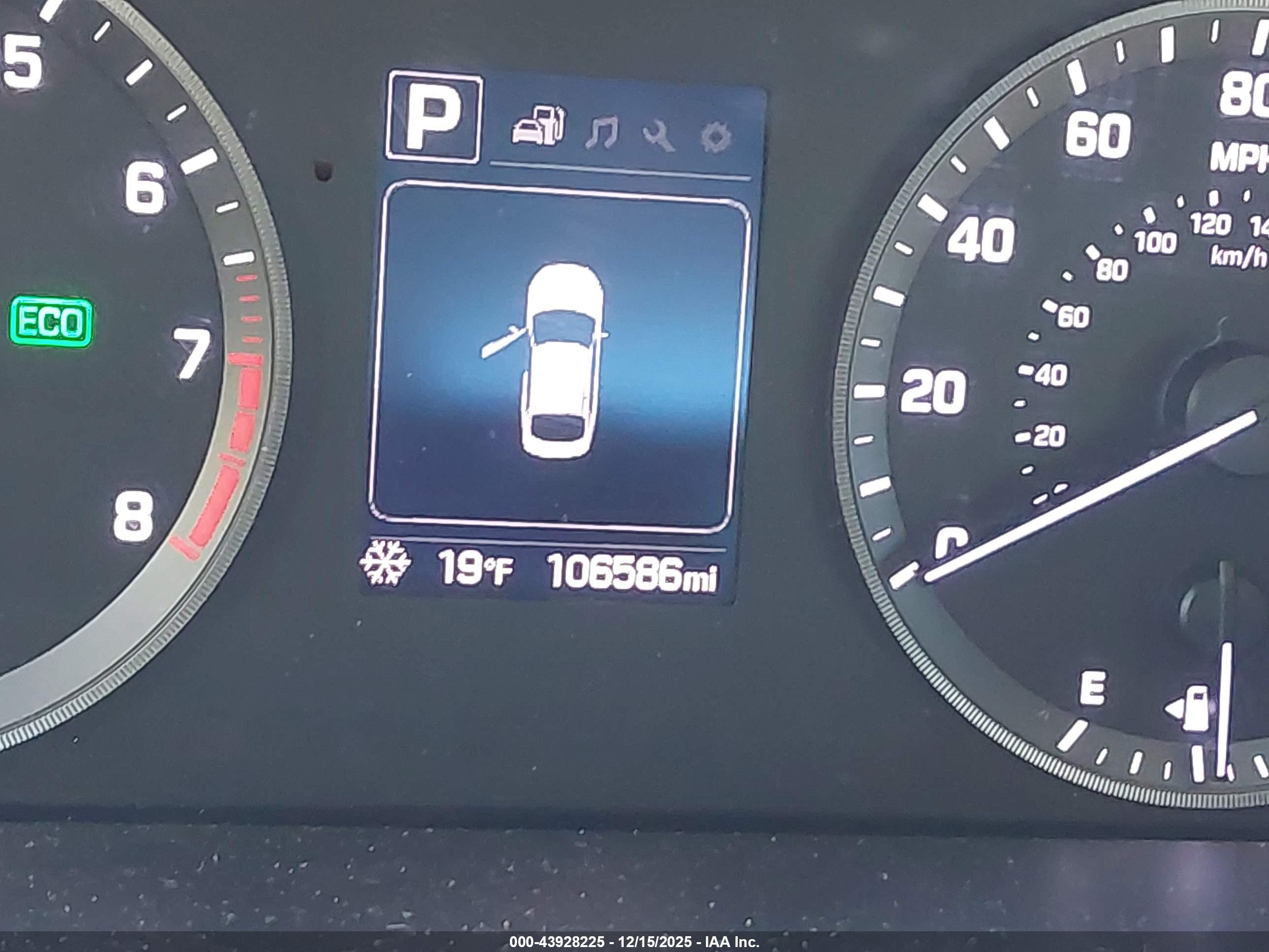 HYUNDAI SONATA image 7