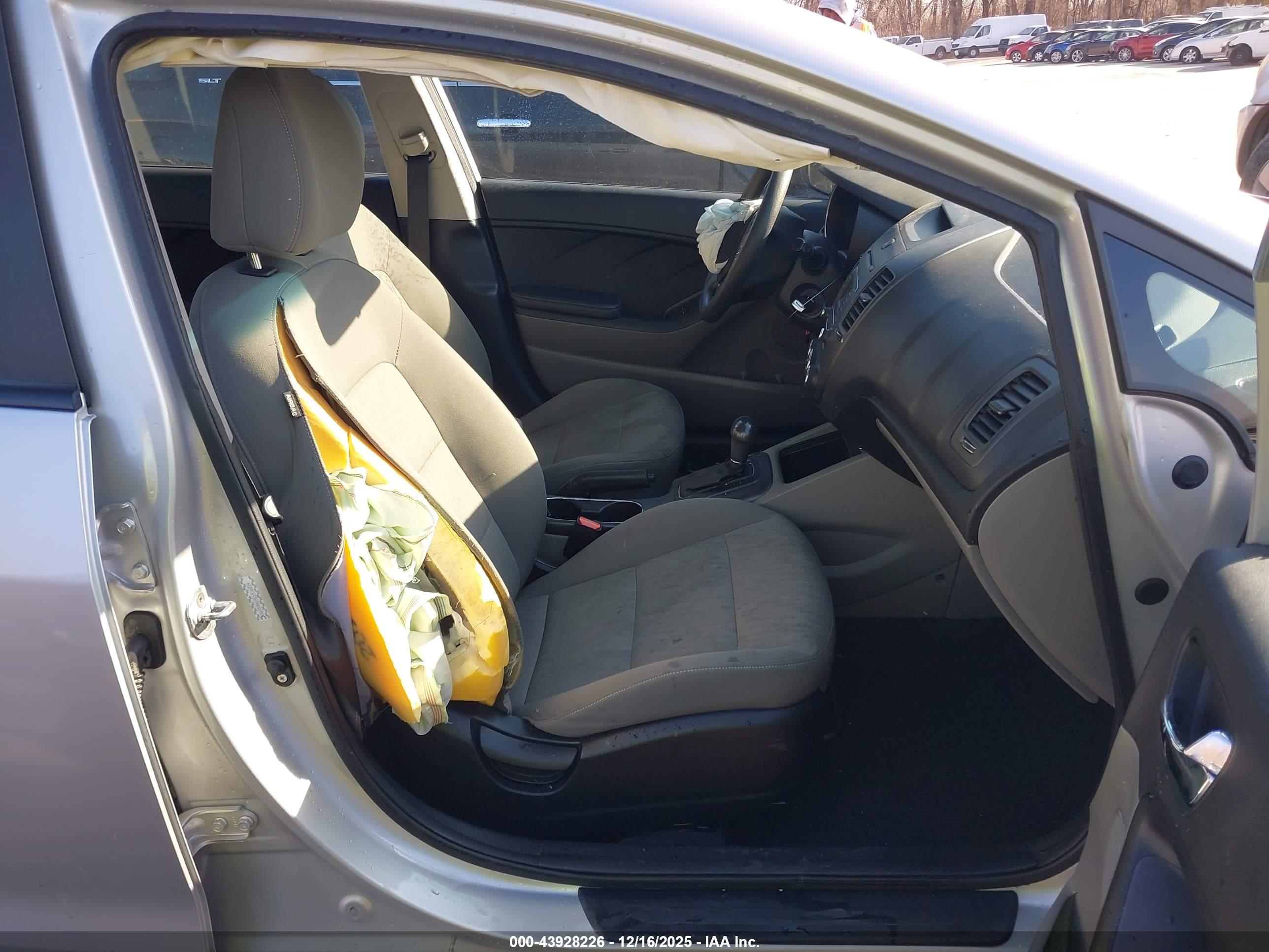KIA FORTE image 5