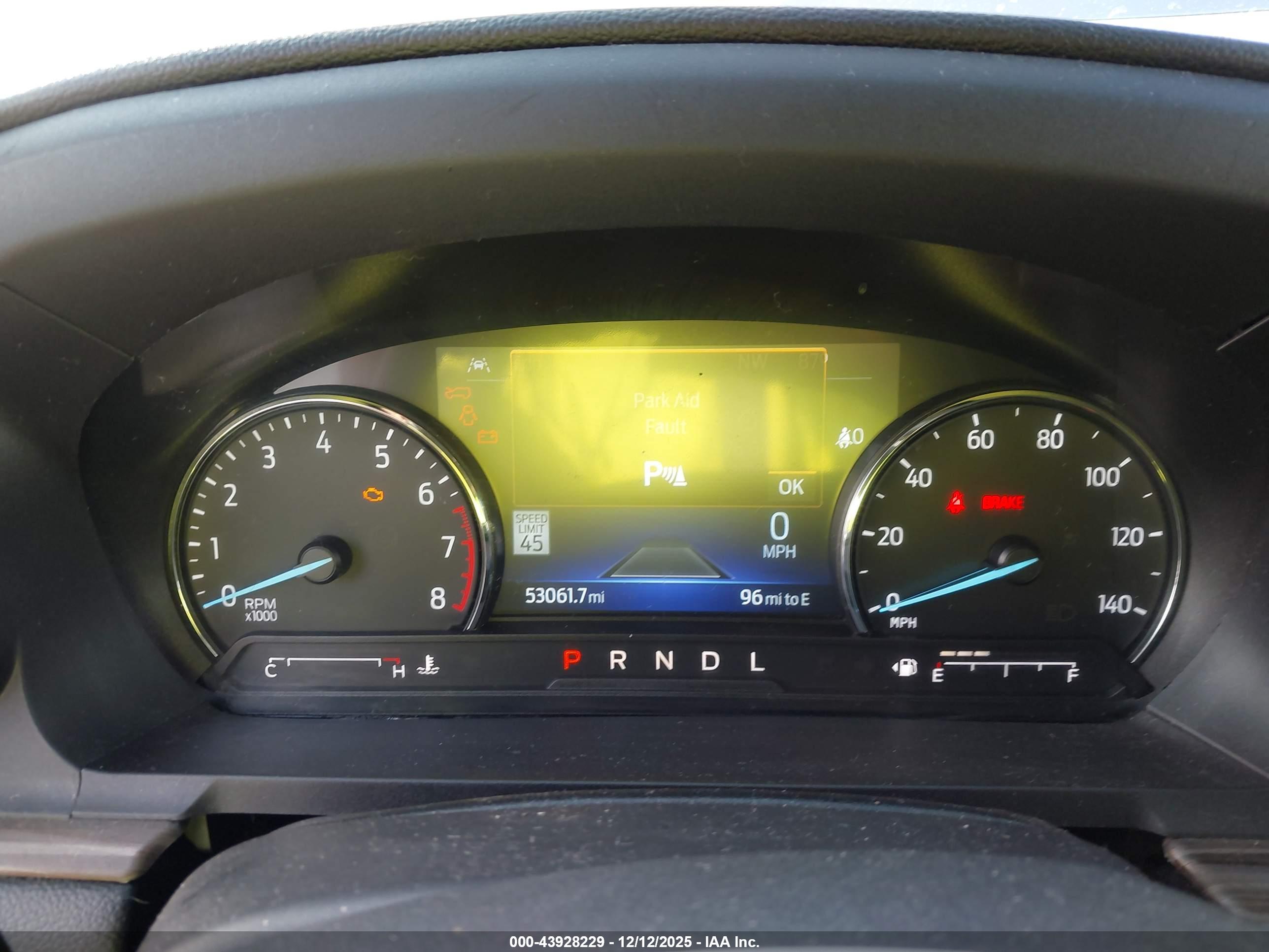 FORD EXPLORER image 7