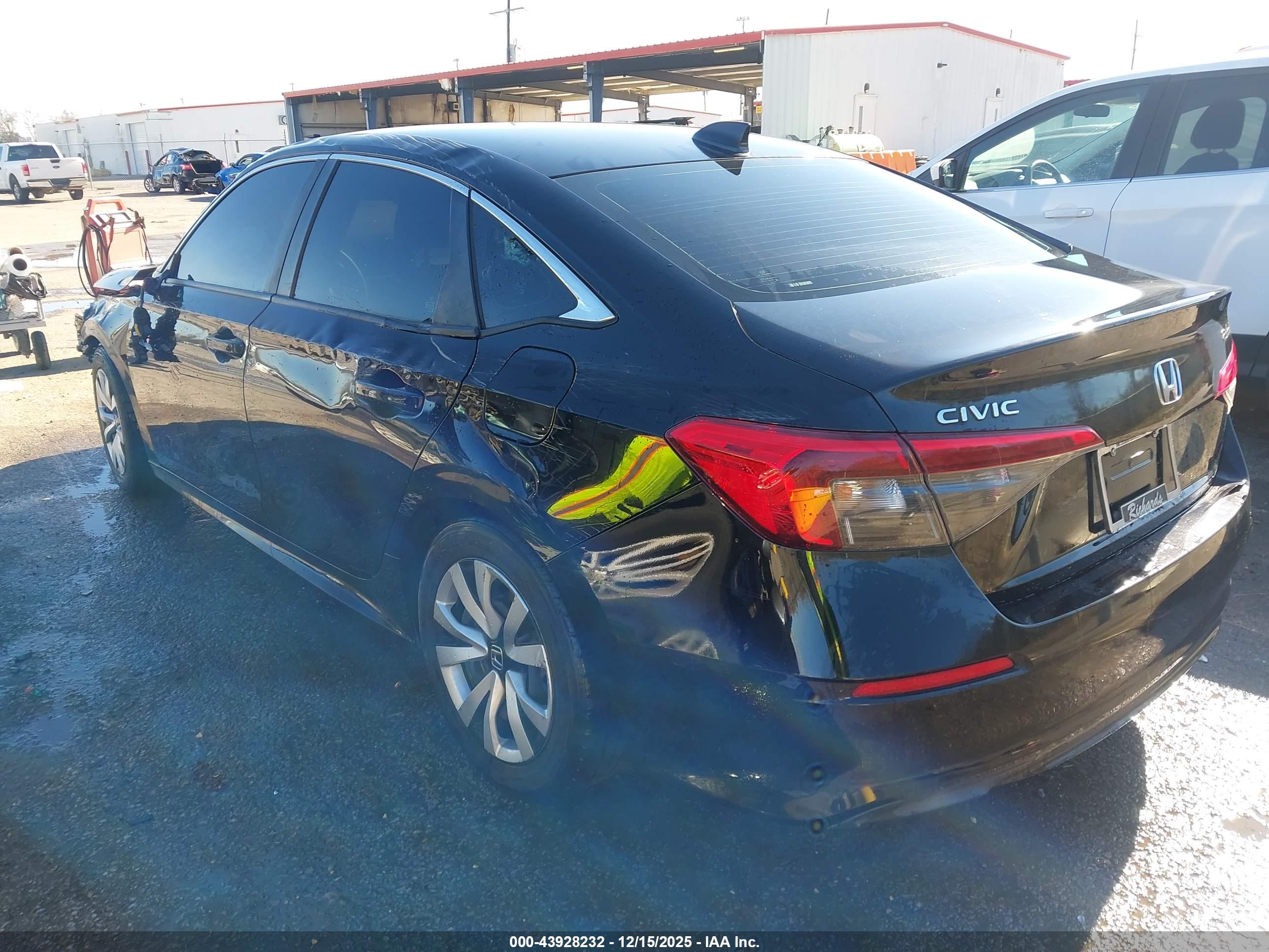 HONDA CIVIC image 3