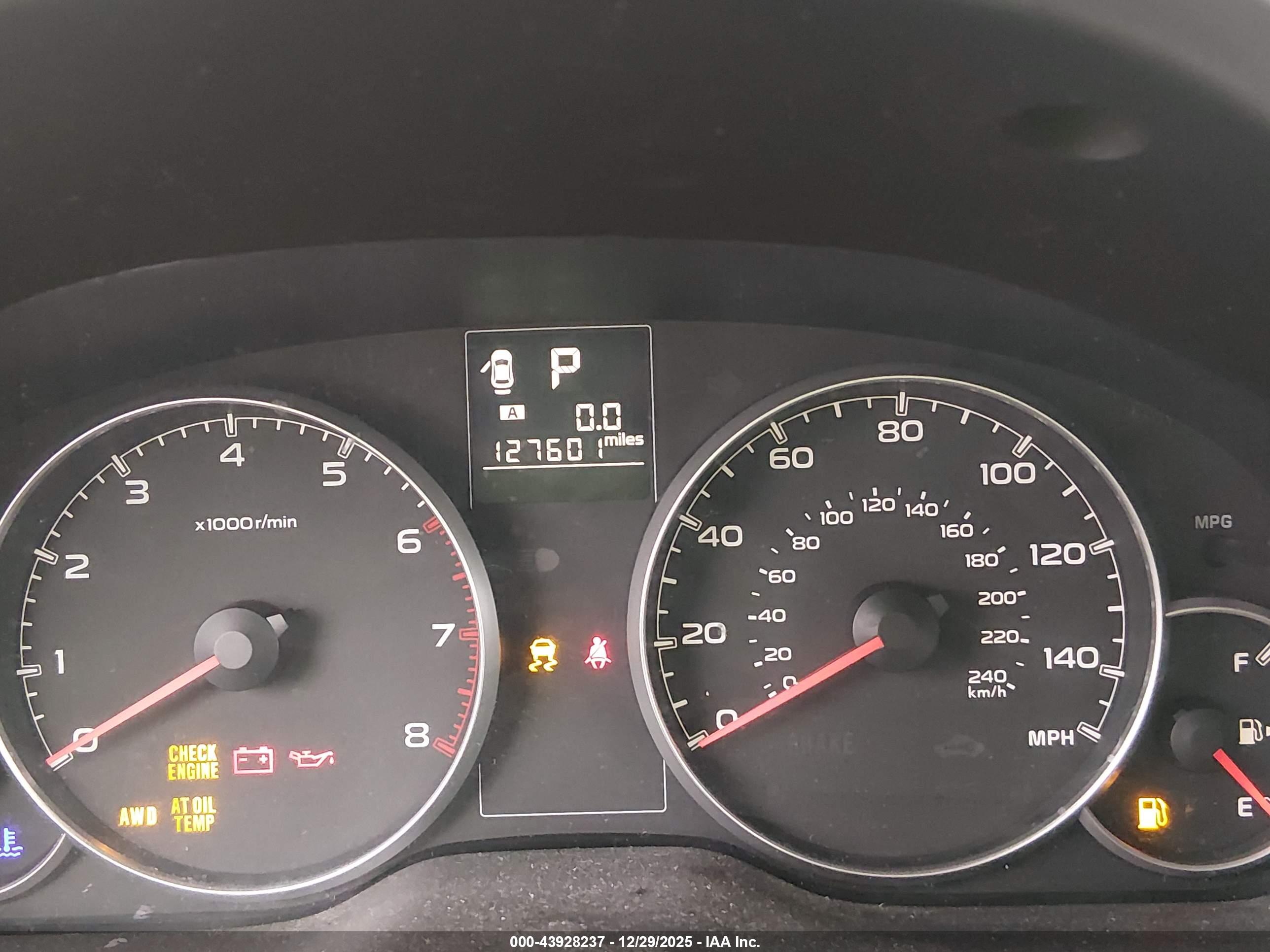 SUBARU OUTBACK image 7