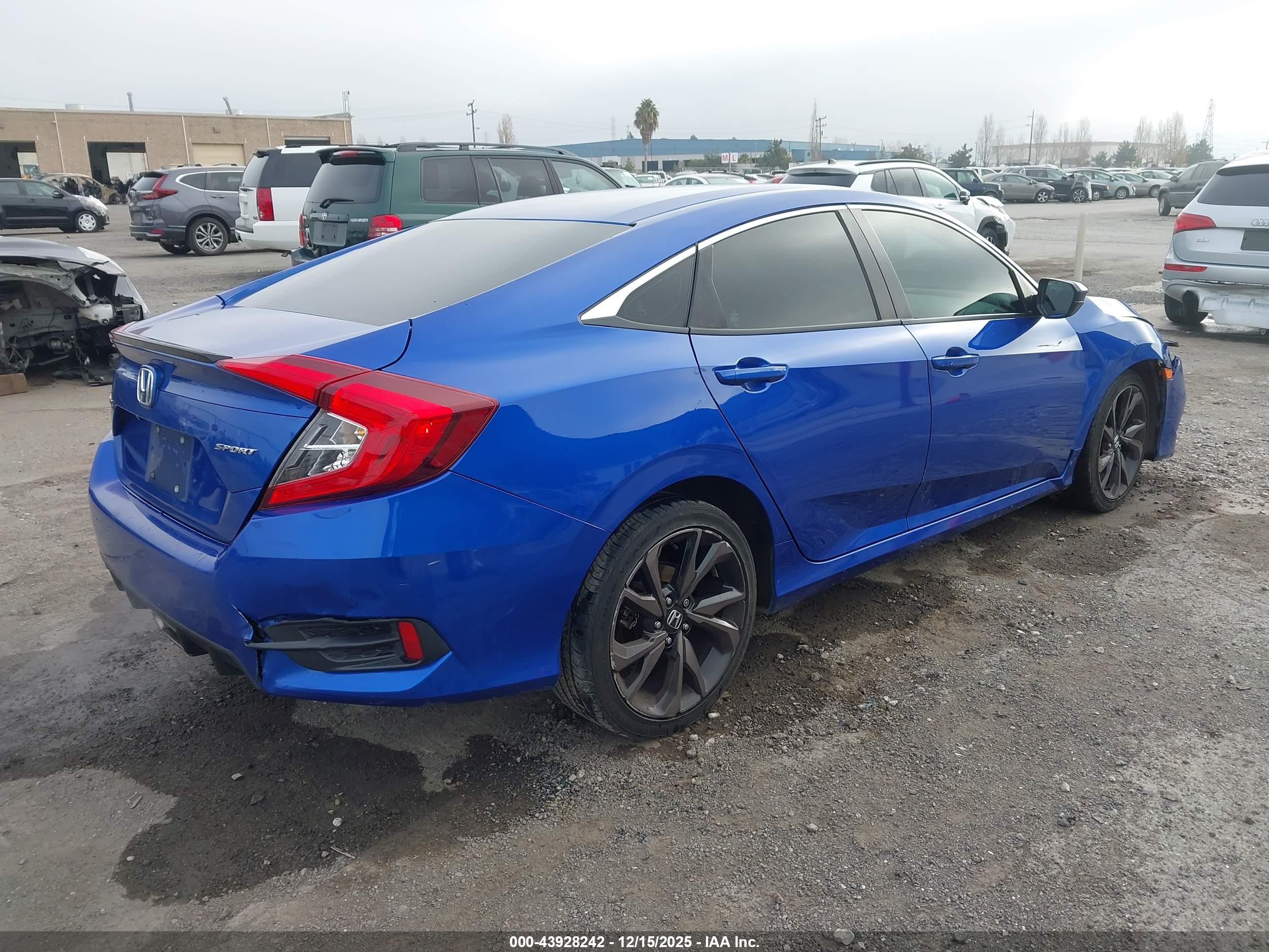 HONDA CIVIC image 4