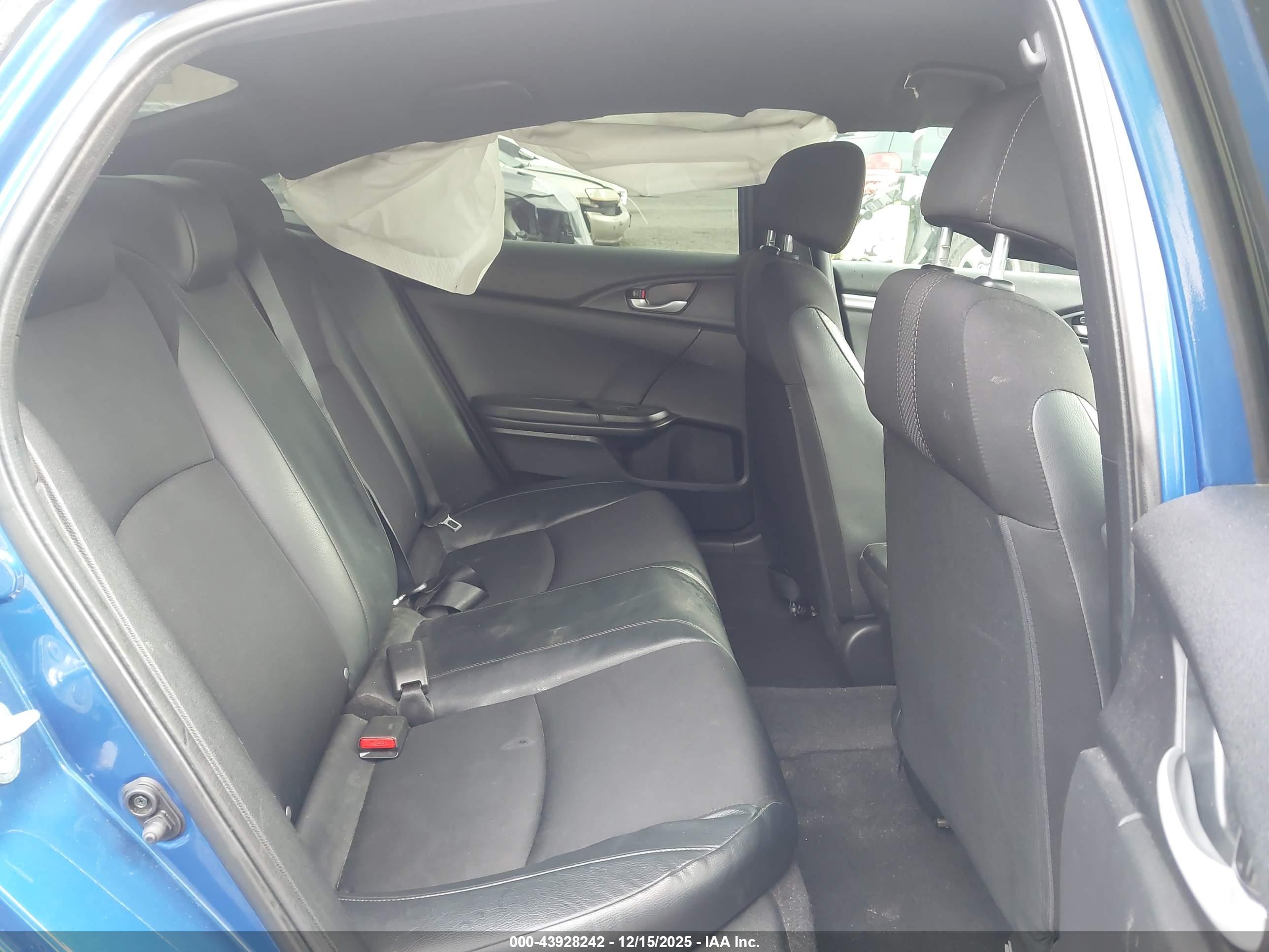 HONDA CIVIC image 8
