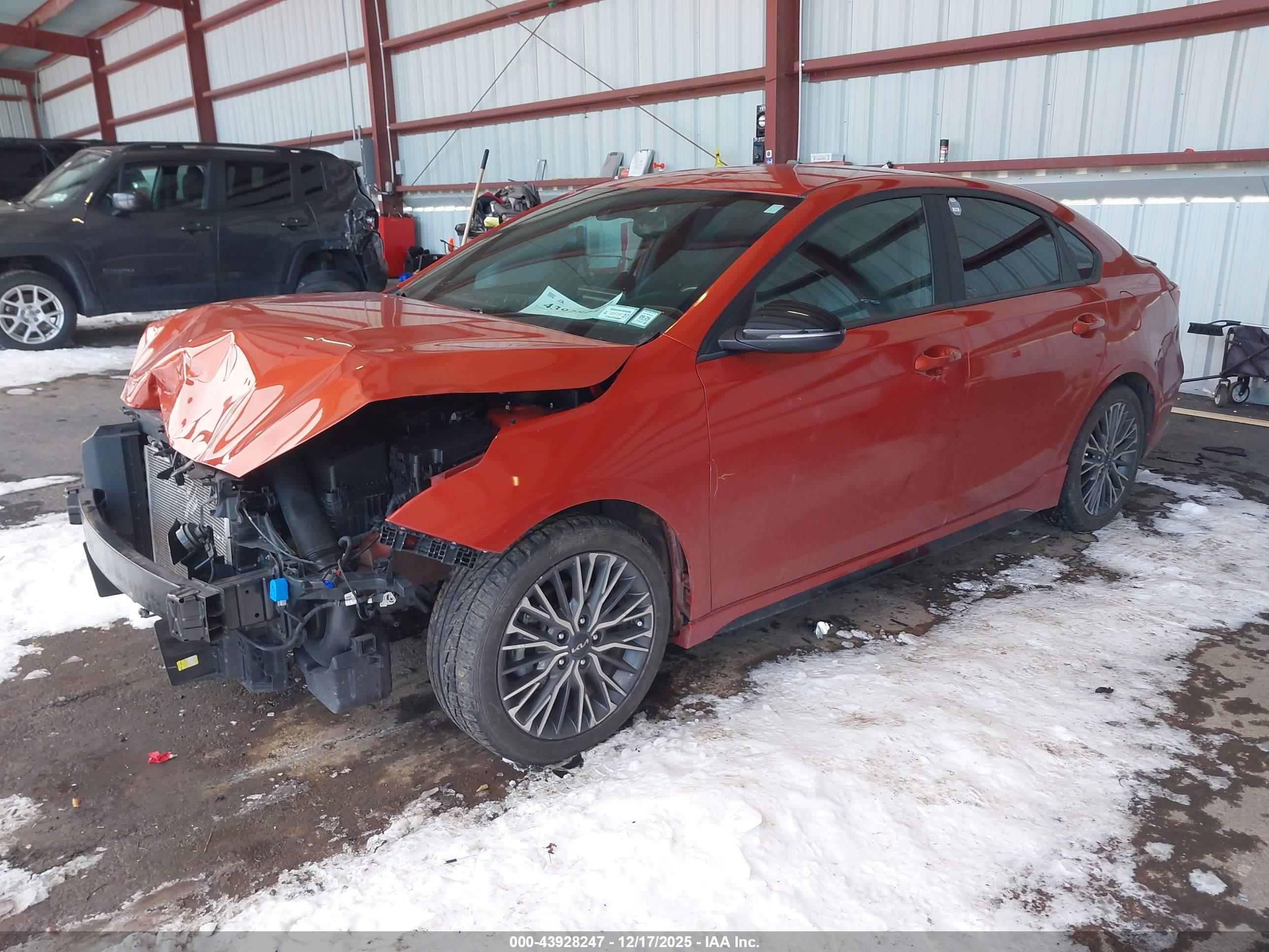 KIA FORTE image 2