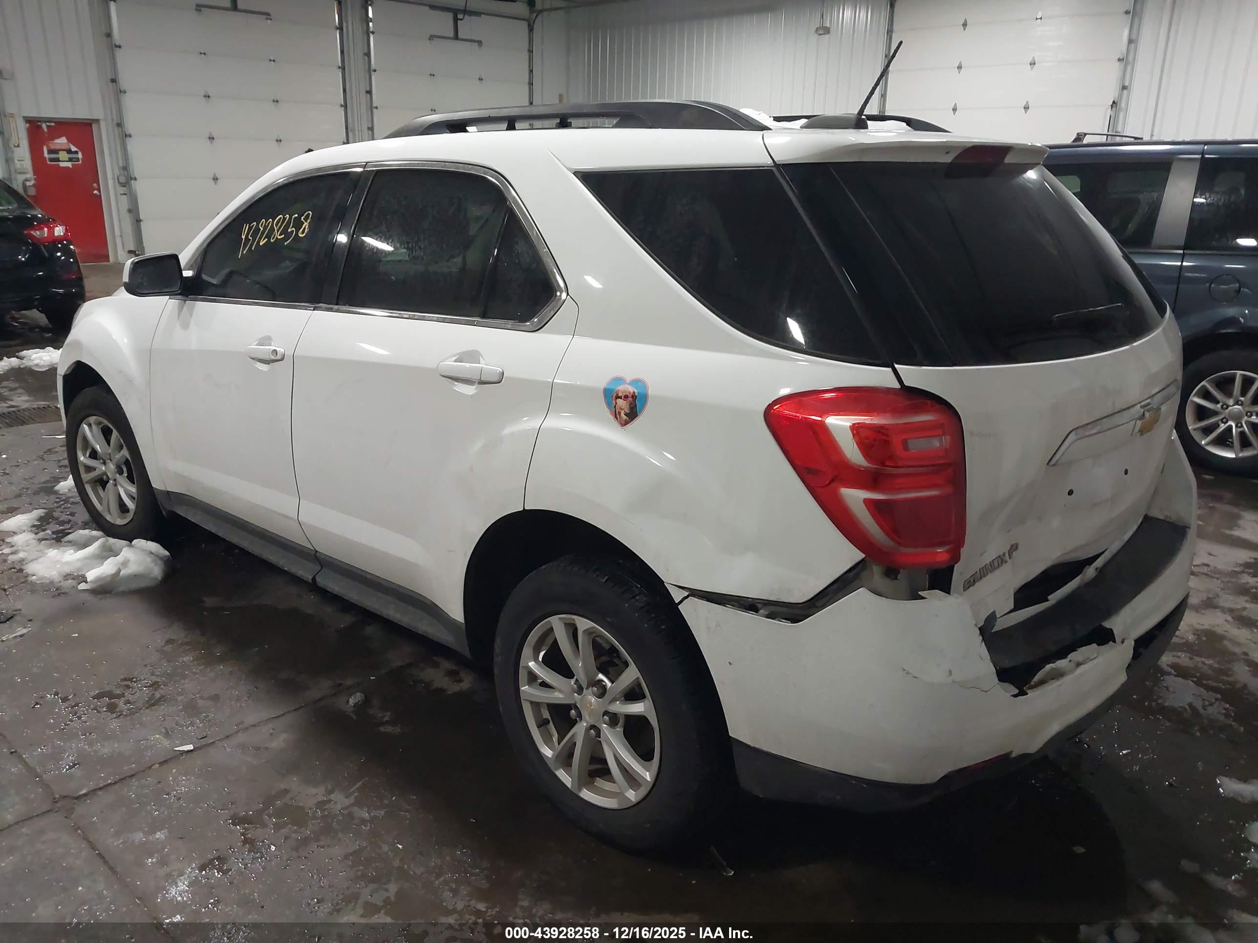 CHEVROLET EQUINOX image 3