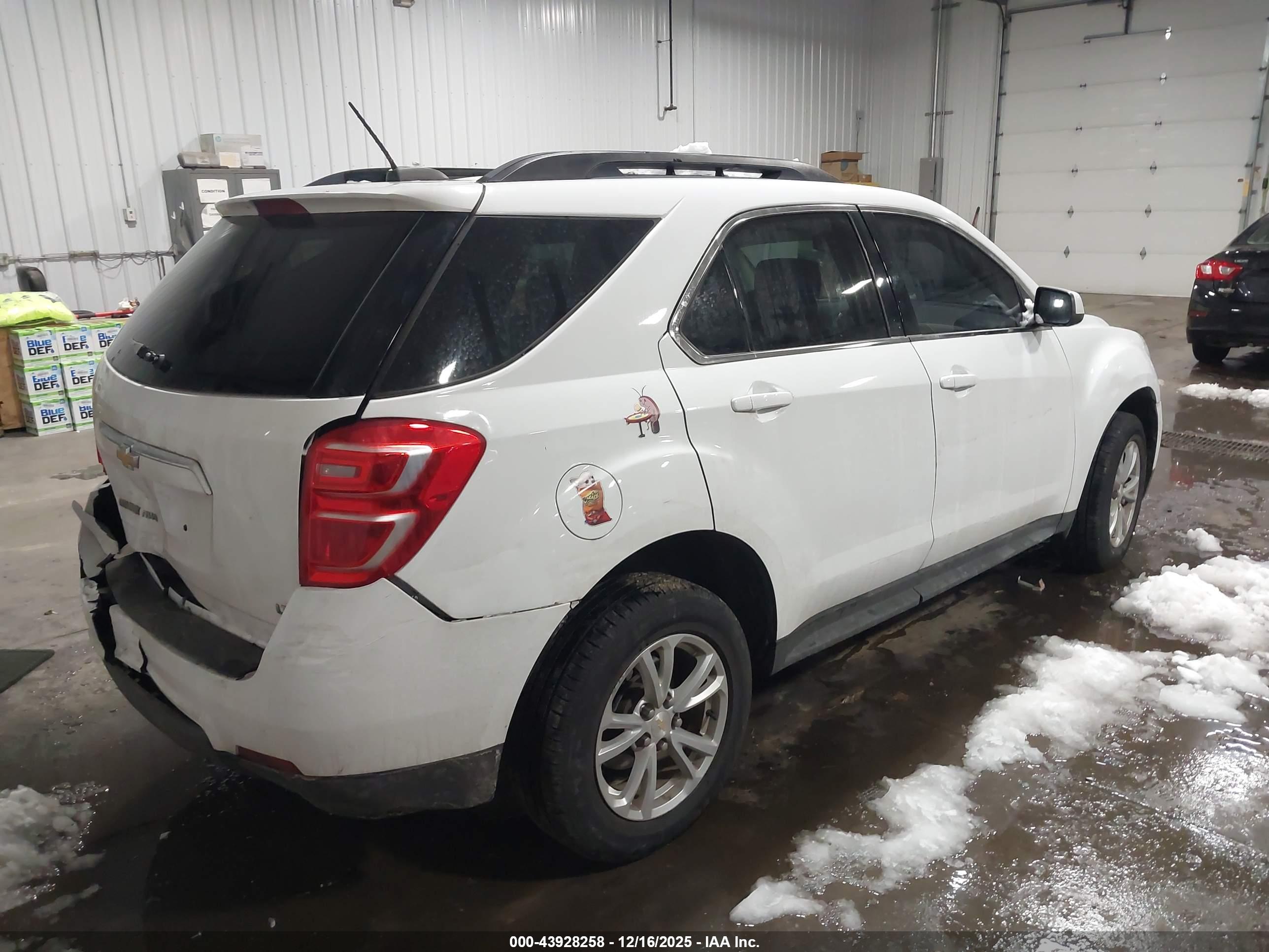 CHEVROLET EQUINOX image 4