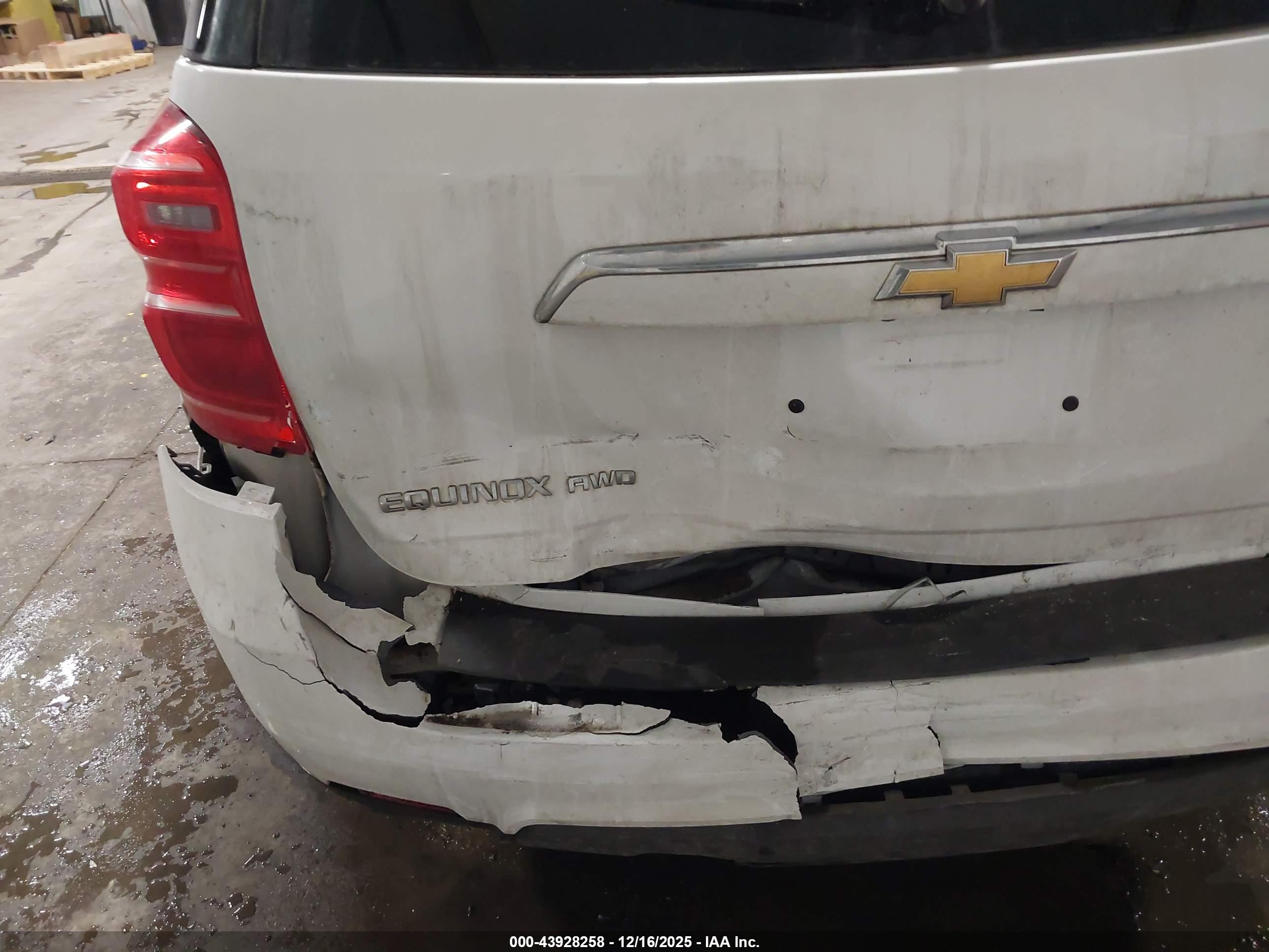 CHEVROLET EQUINOX image 6