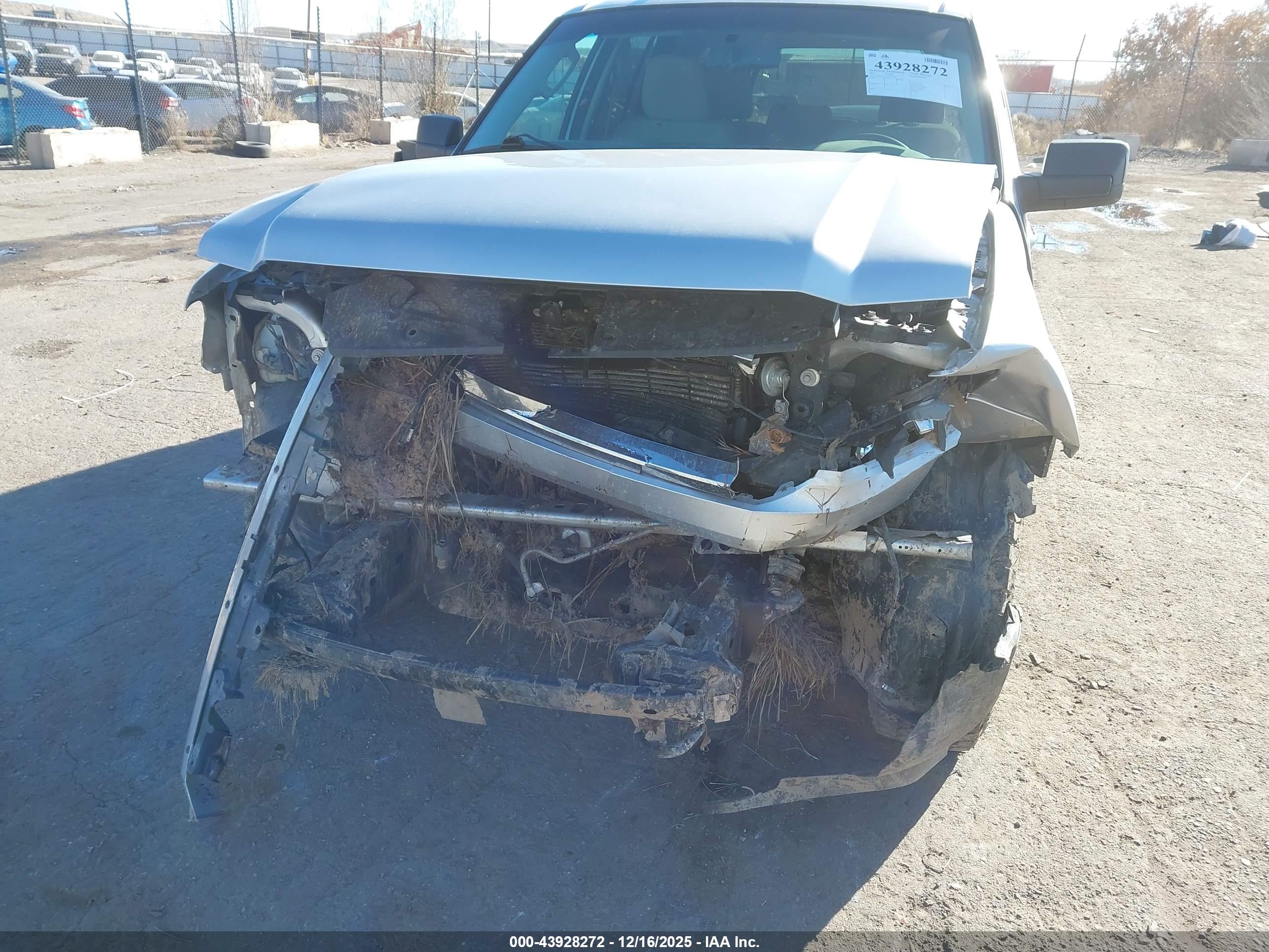 FORD EXPEDITION image 6