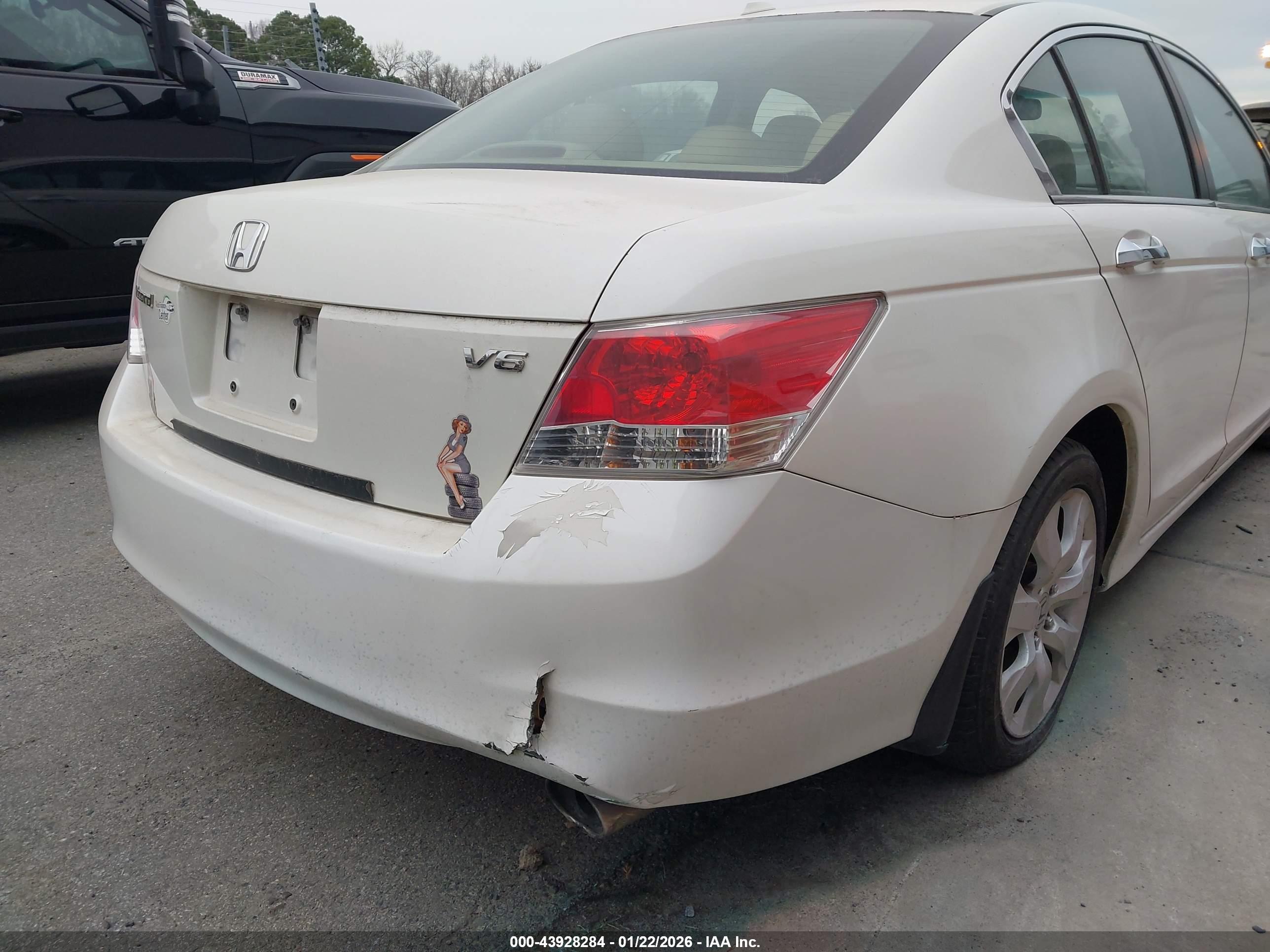 HONDA ACCORD image 6