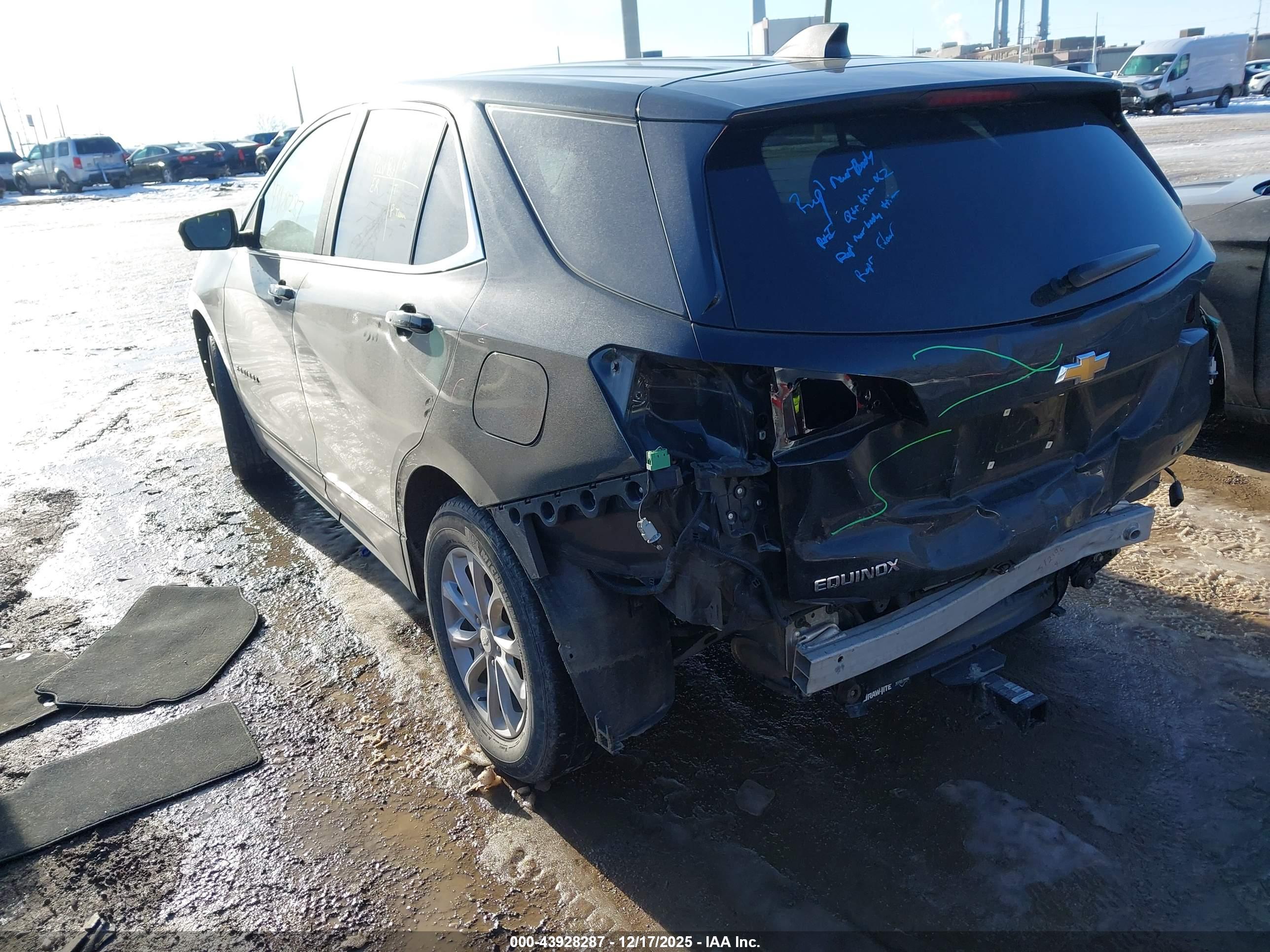 CHEVROLET EQUINOX image 3