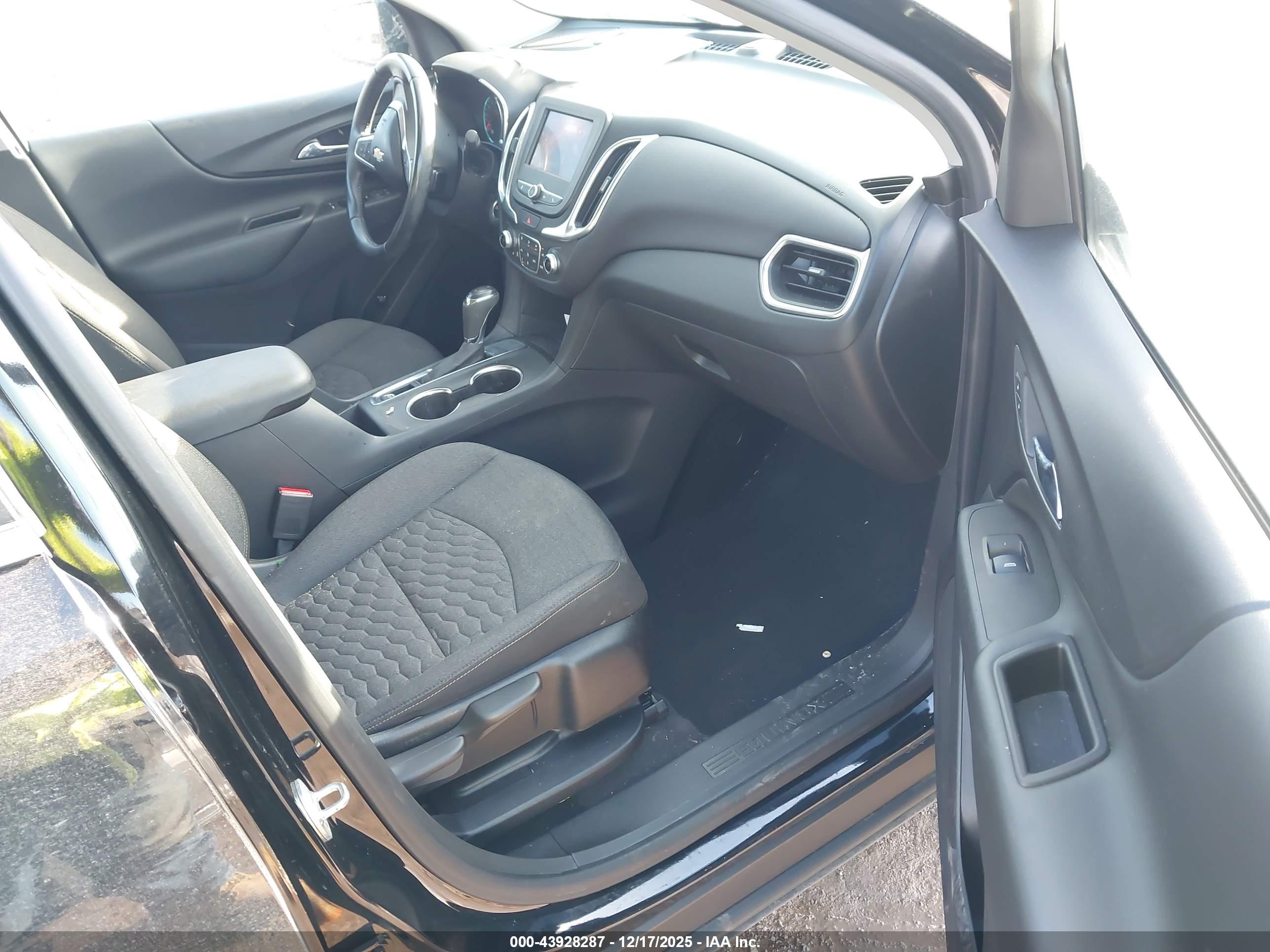CHEVROLET EQUINOX image 5