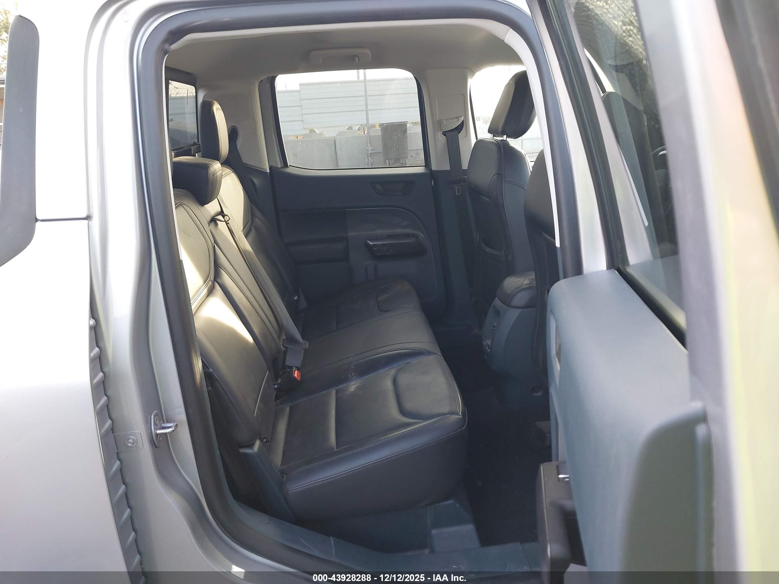 FORD MAVERICK image 8