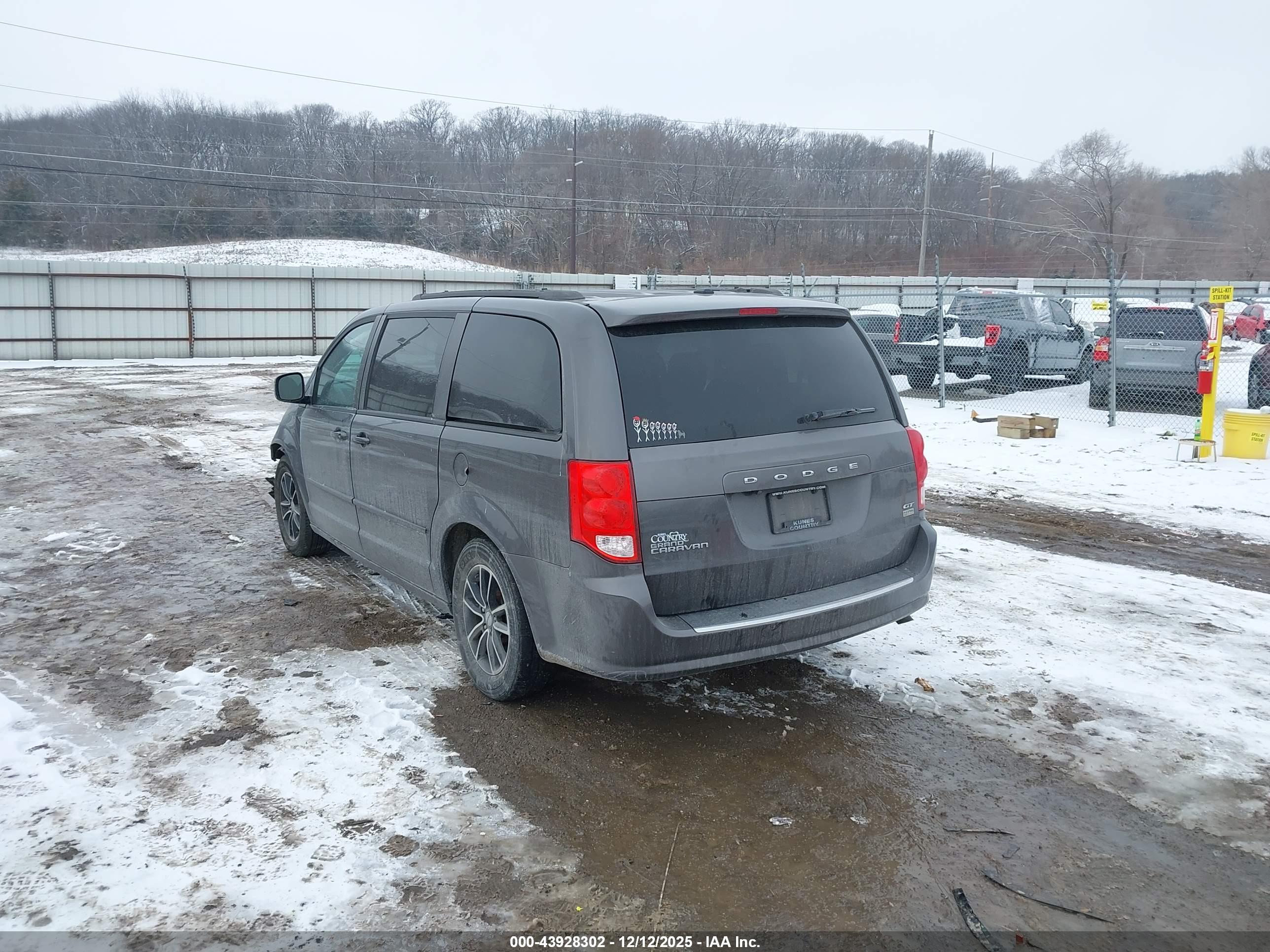 DODGE GRAND image 3