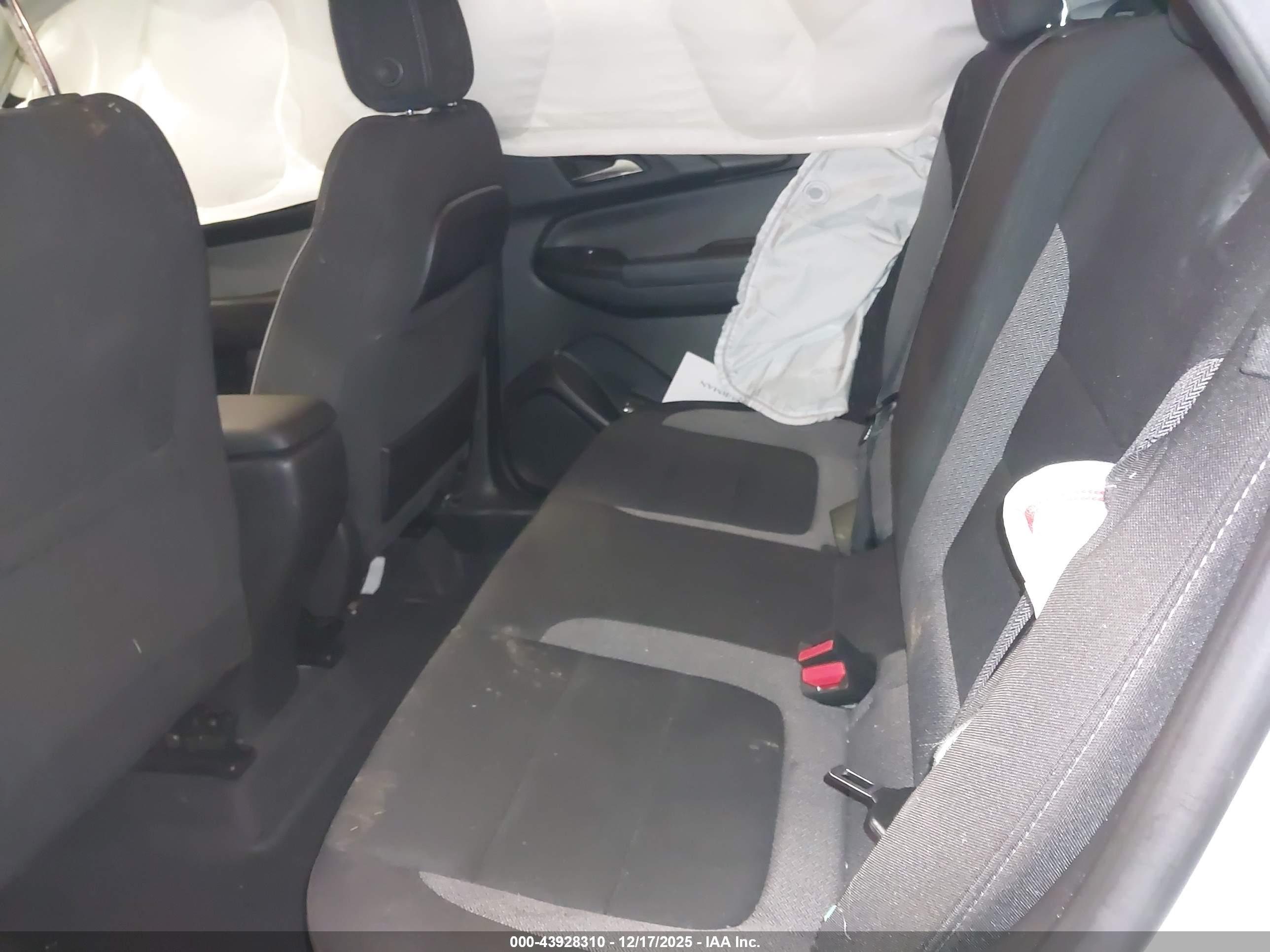 CHEVROLET TRAILBLAZER image 8