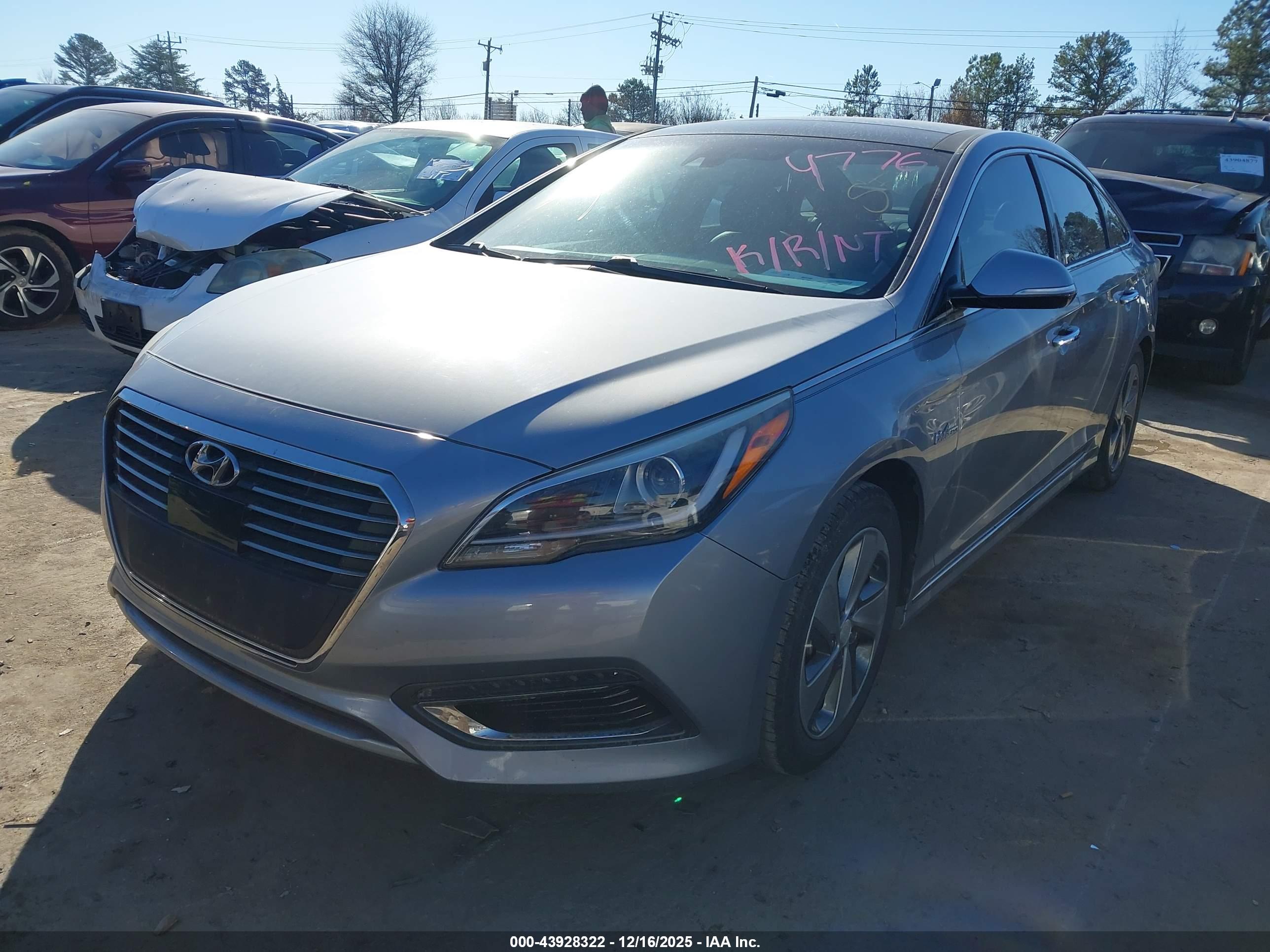 HYUNDAI SONATA image 2