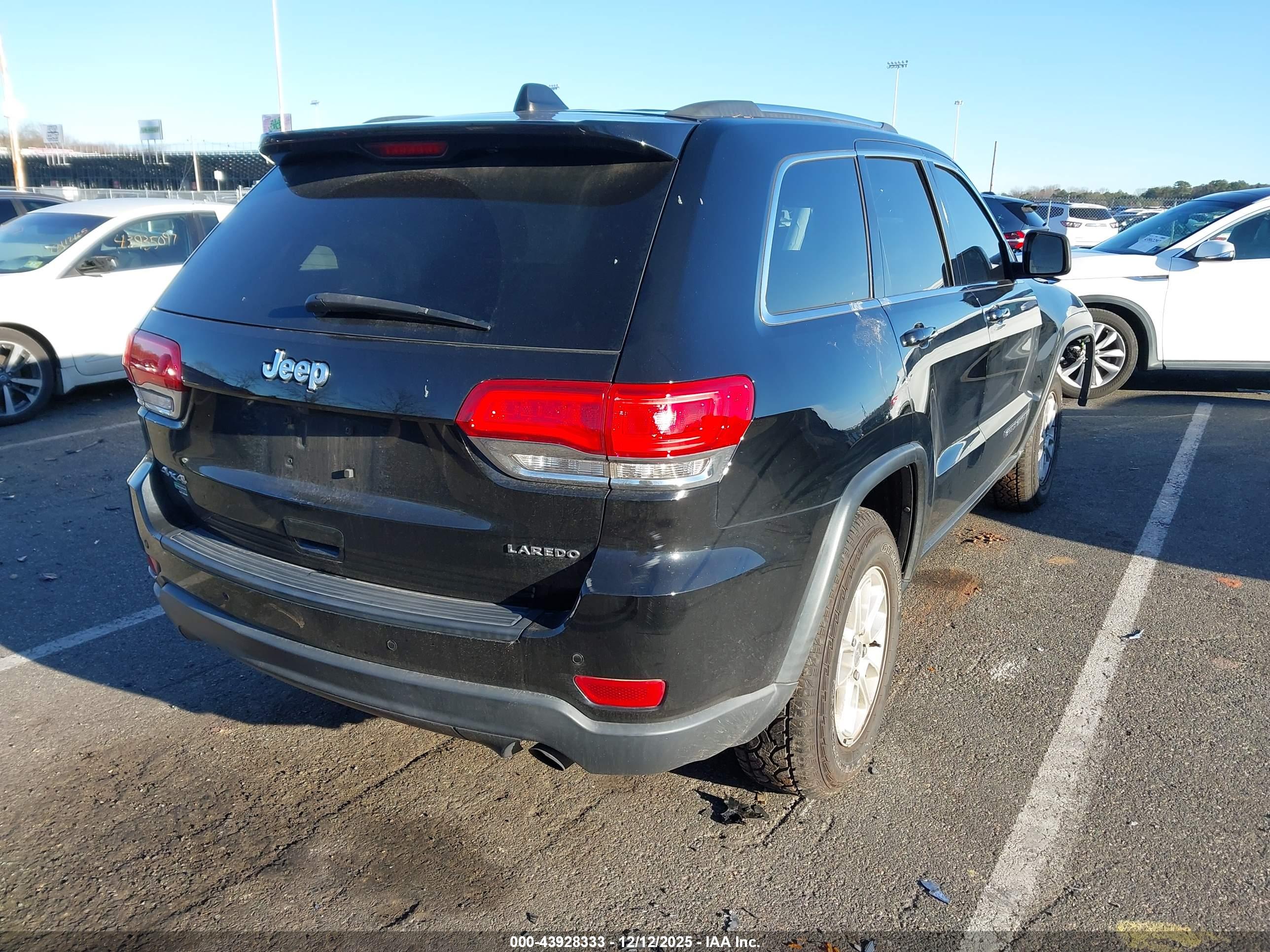 JEEP GRAND image 4