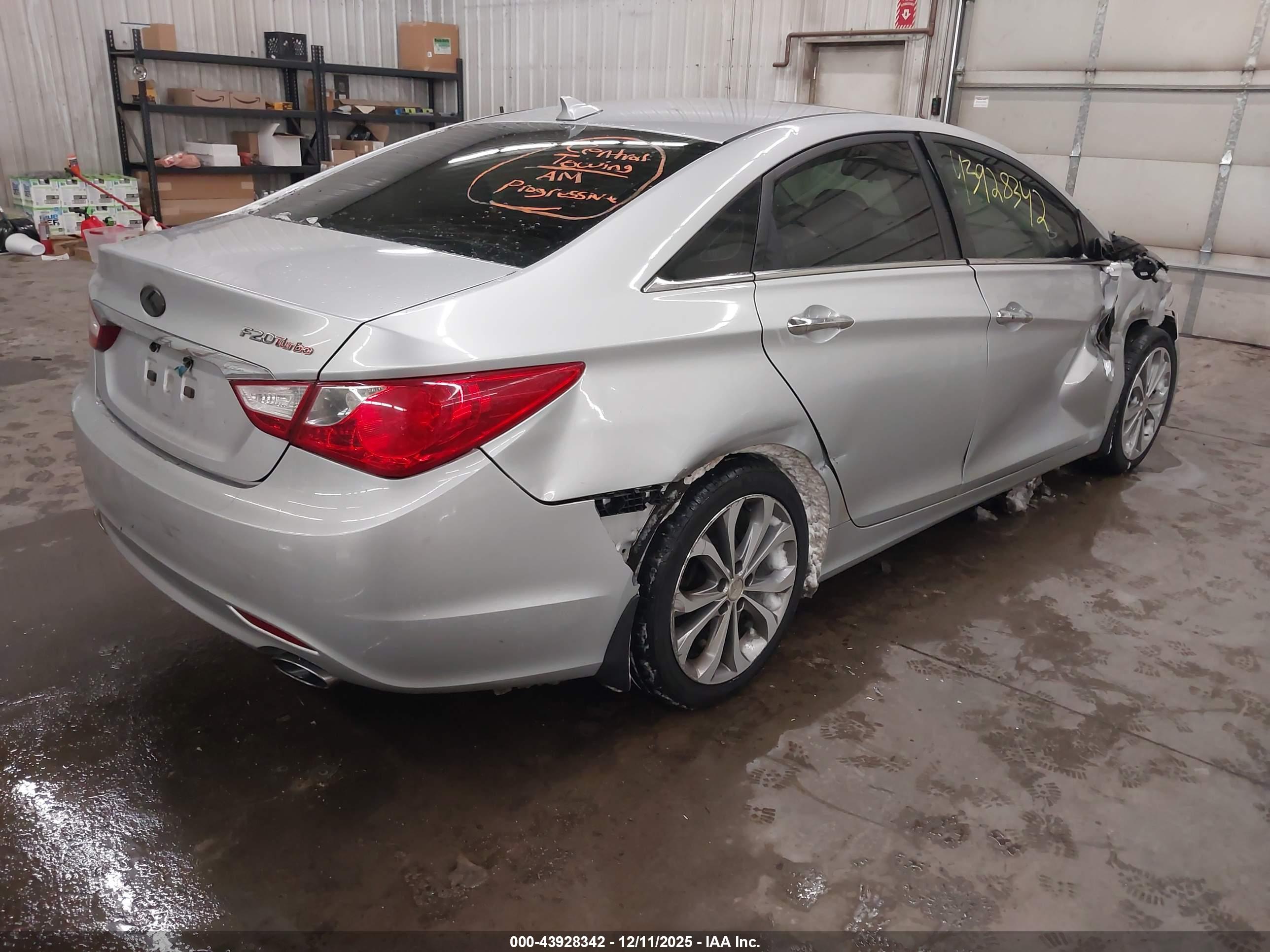 HYUNDAI SONATA image 4