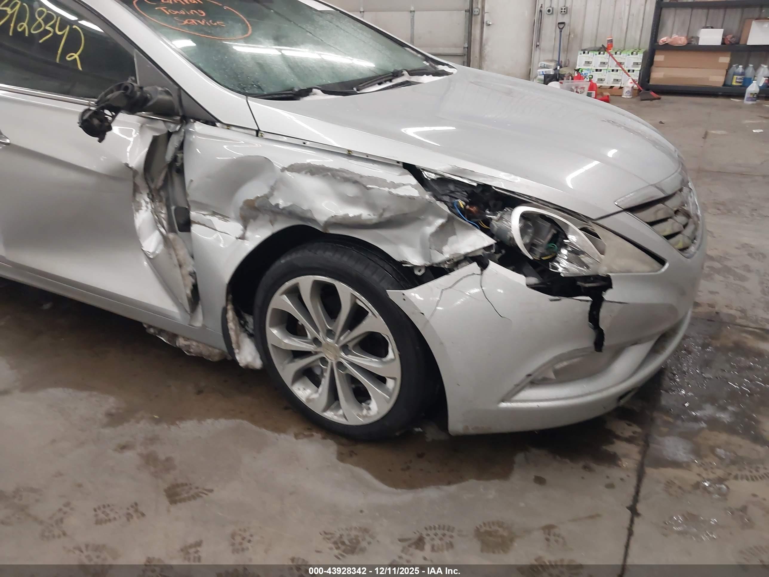 HYUNDAI SONATA image 6