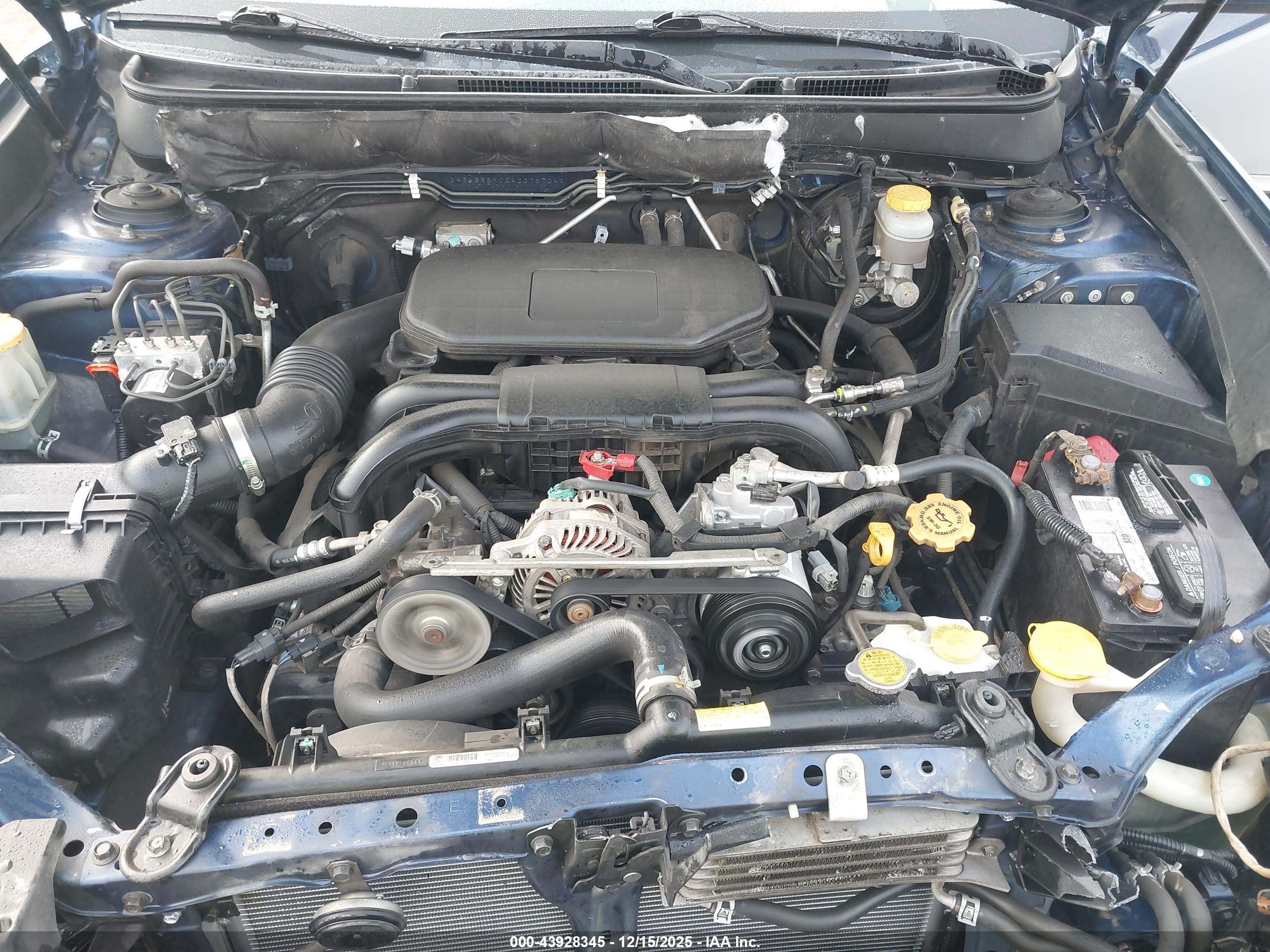 SUBARU OUTBACK image 10