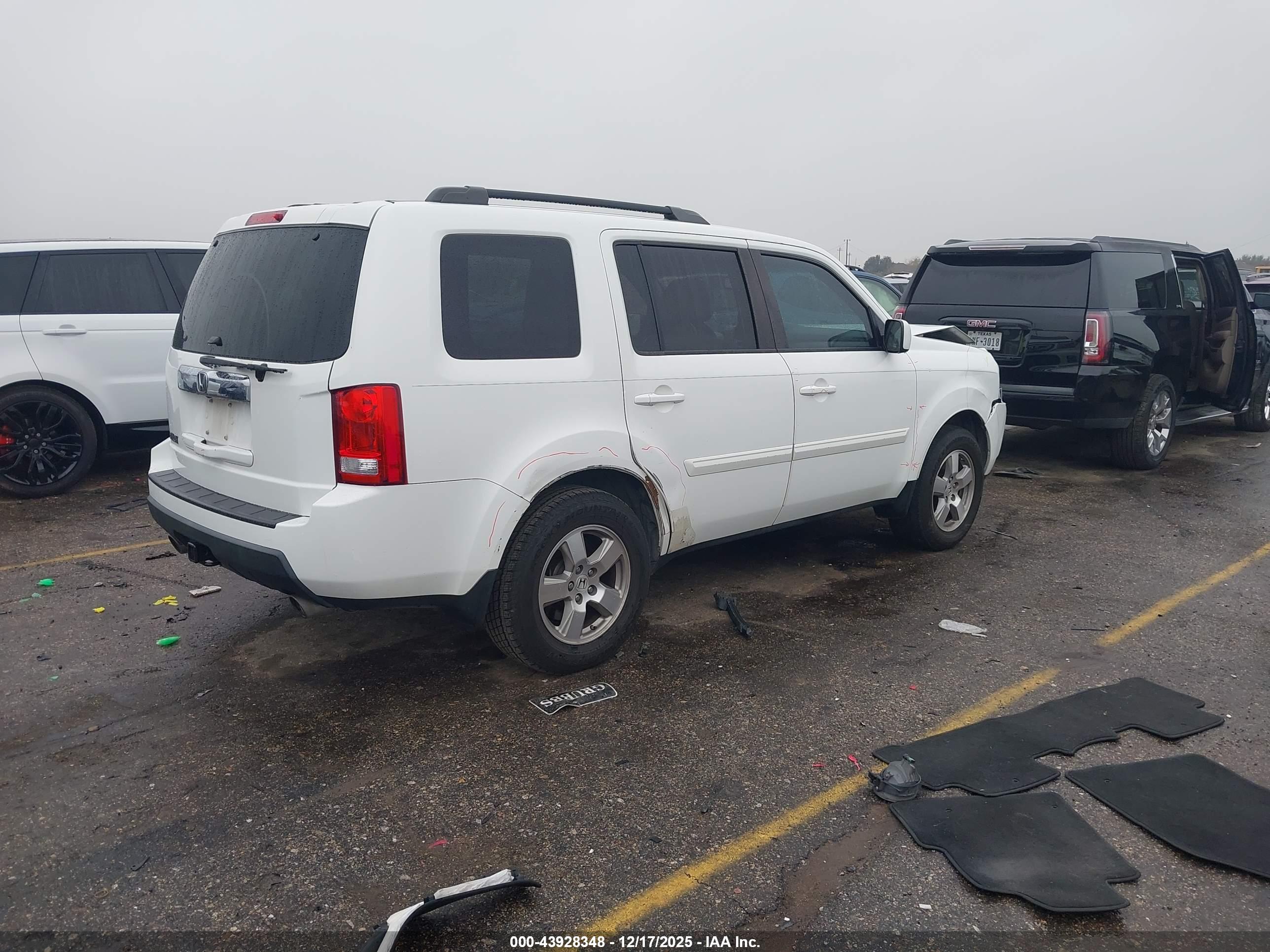 HONDA PILOT image 4