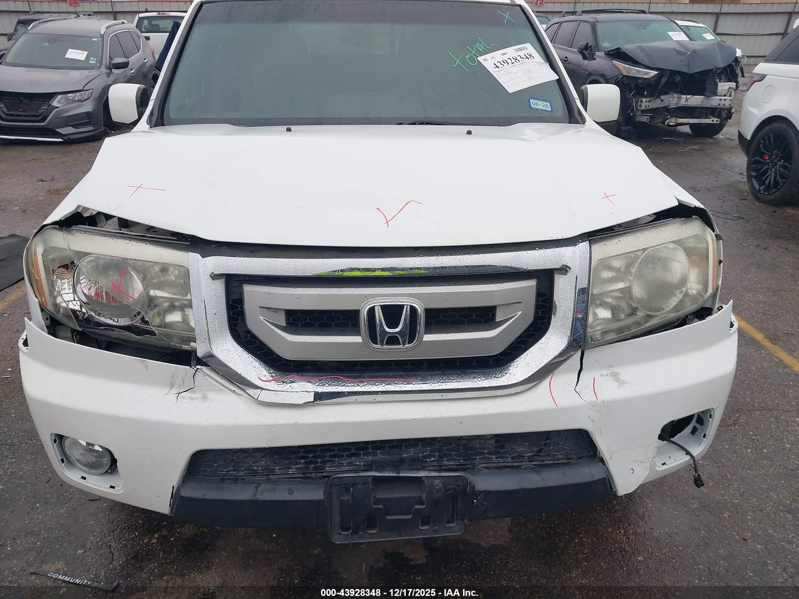 HONDA PILOT image 6