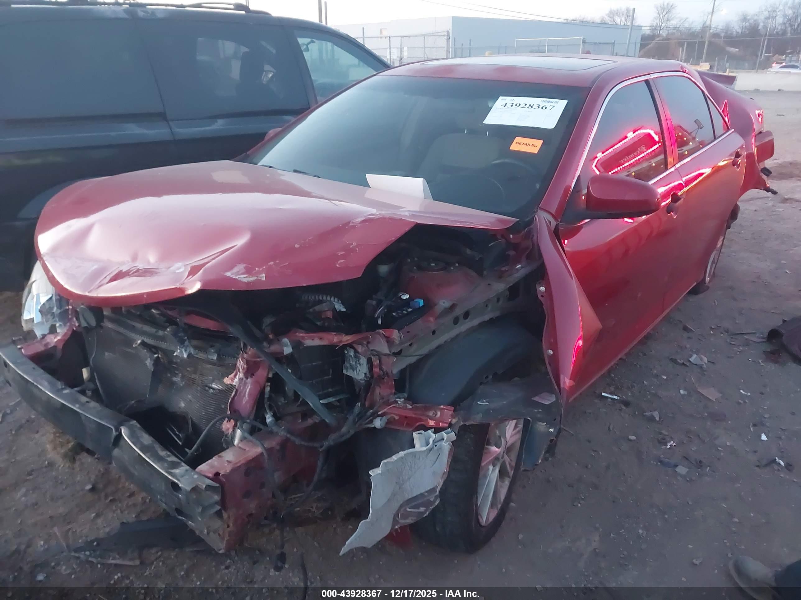 TOYOTA CAMRY image 6